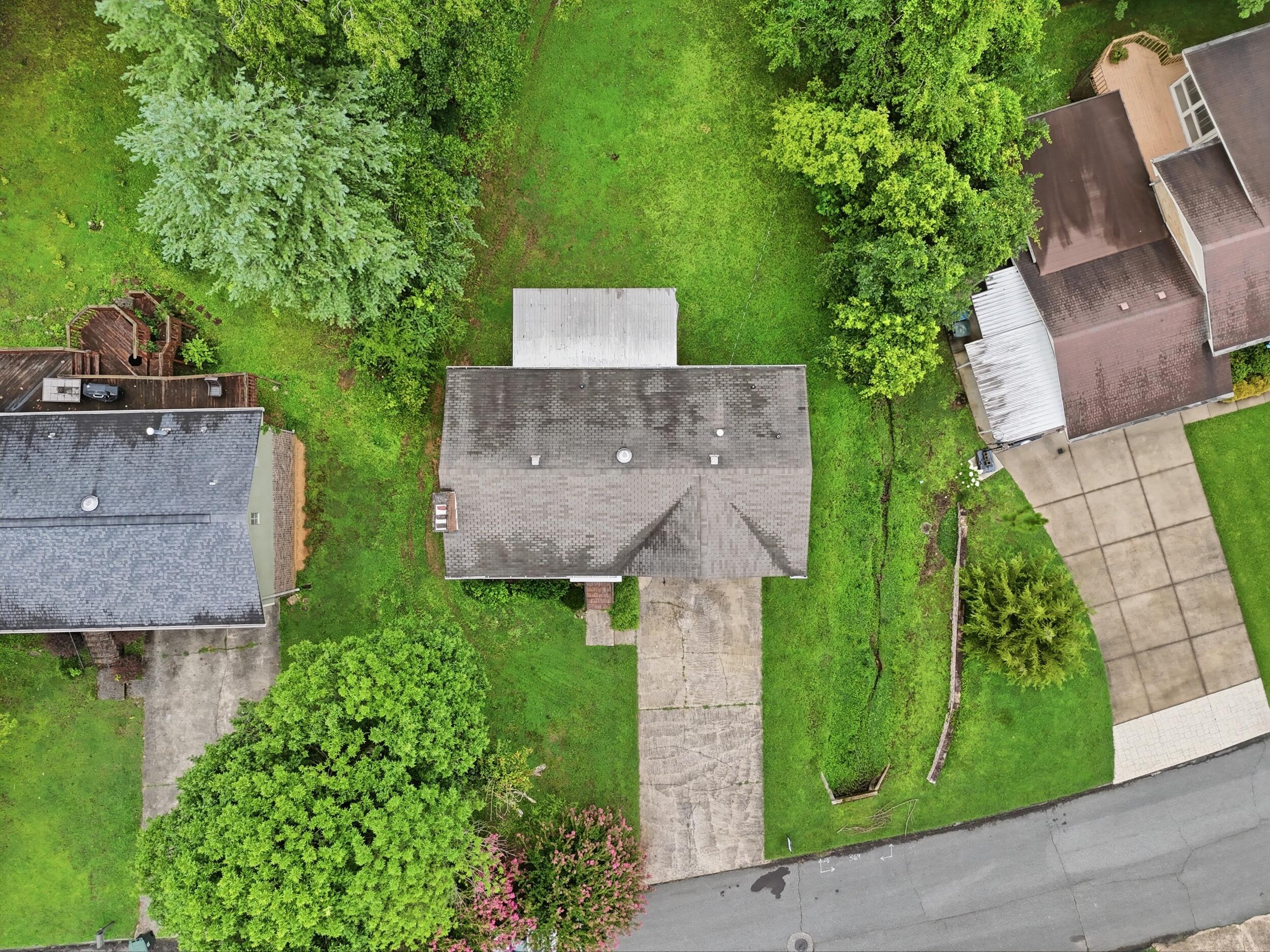 3562 Valley Trail