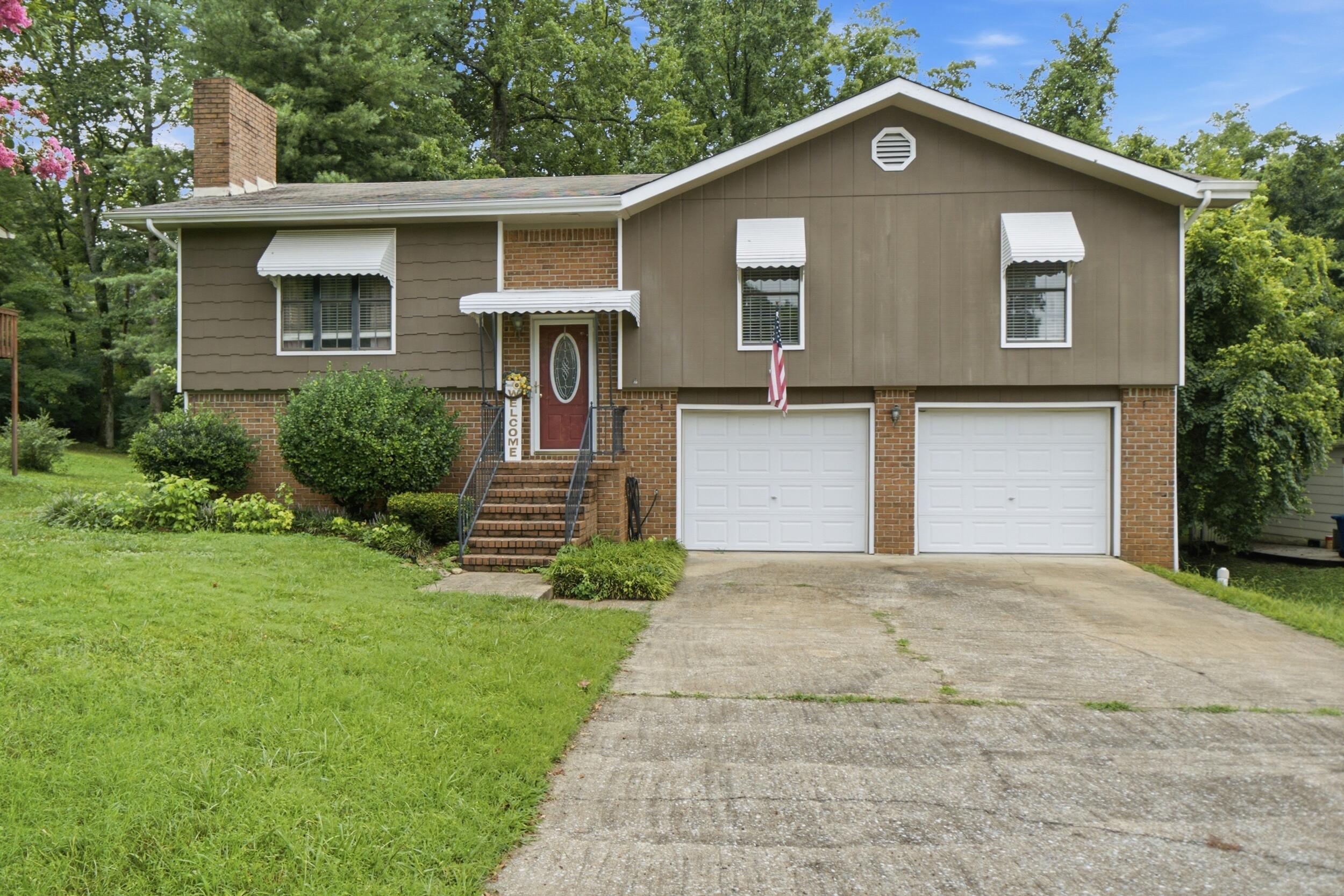 3562 Valley Trail