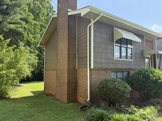 3562 Valley Trail