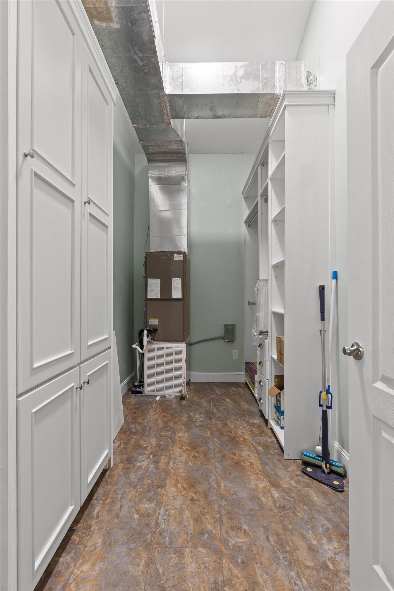 9853 Hixson Pike