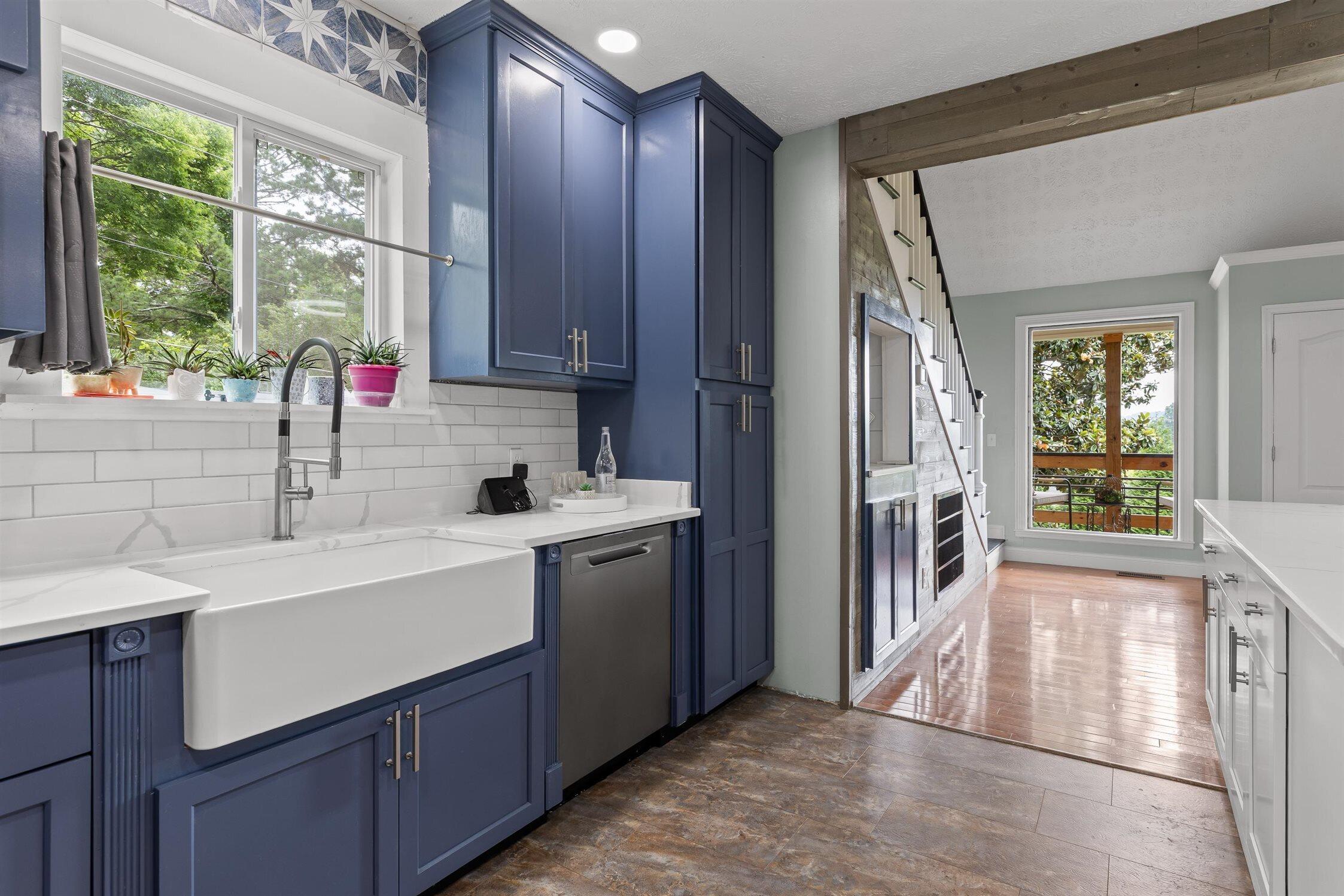 9853 Hixson Pike