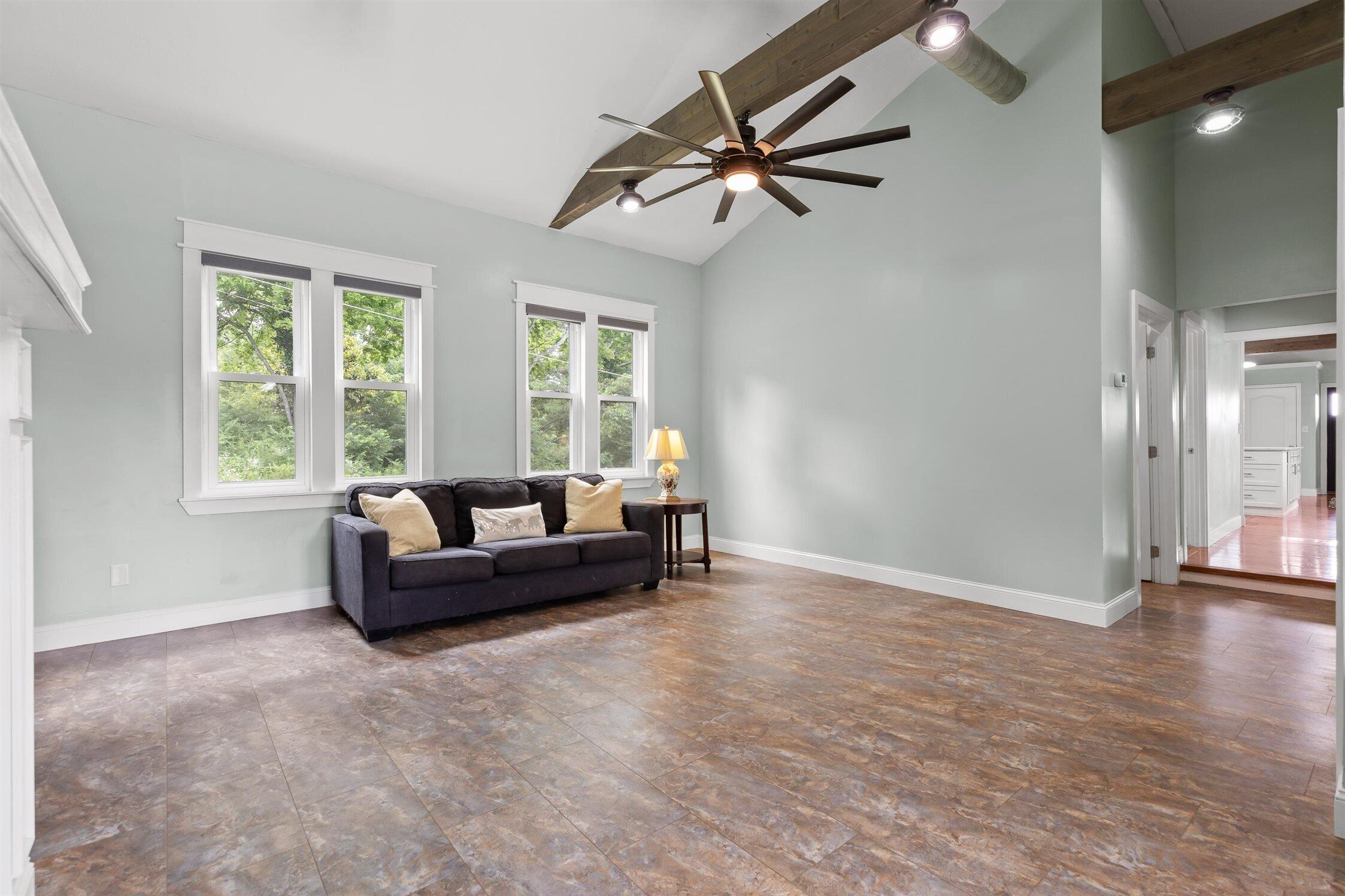 9853 Hixson Pike