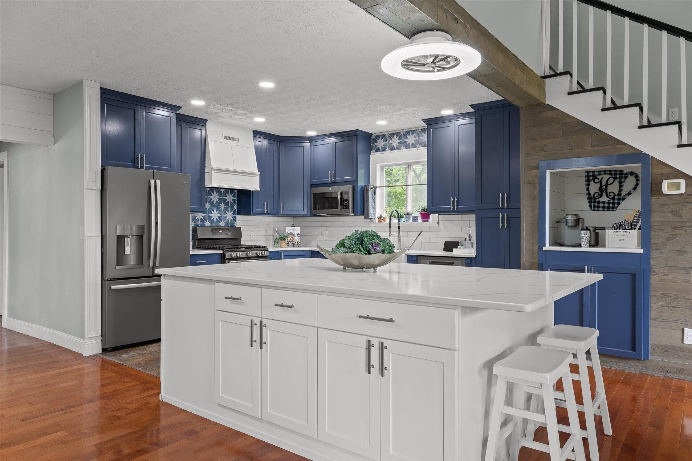 9853 Hixson Pike