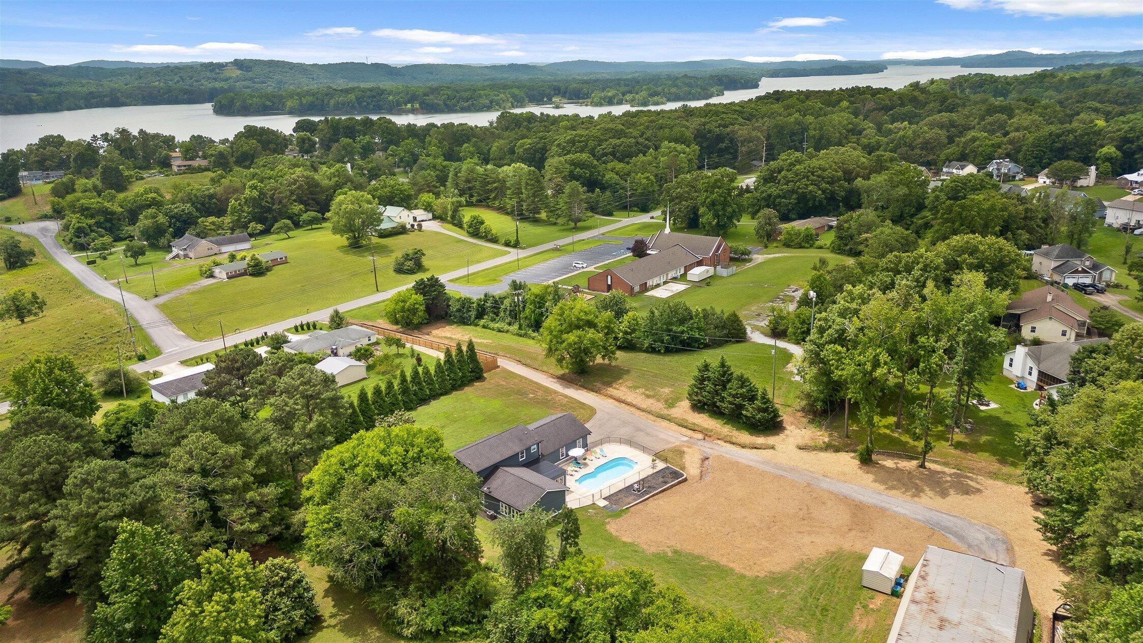 9853 Hixson Pike
