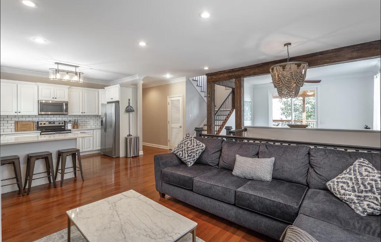 323 Pine Ridge Road