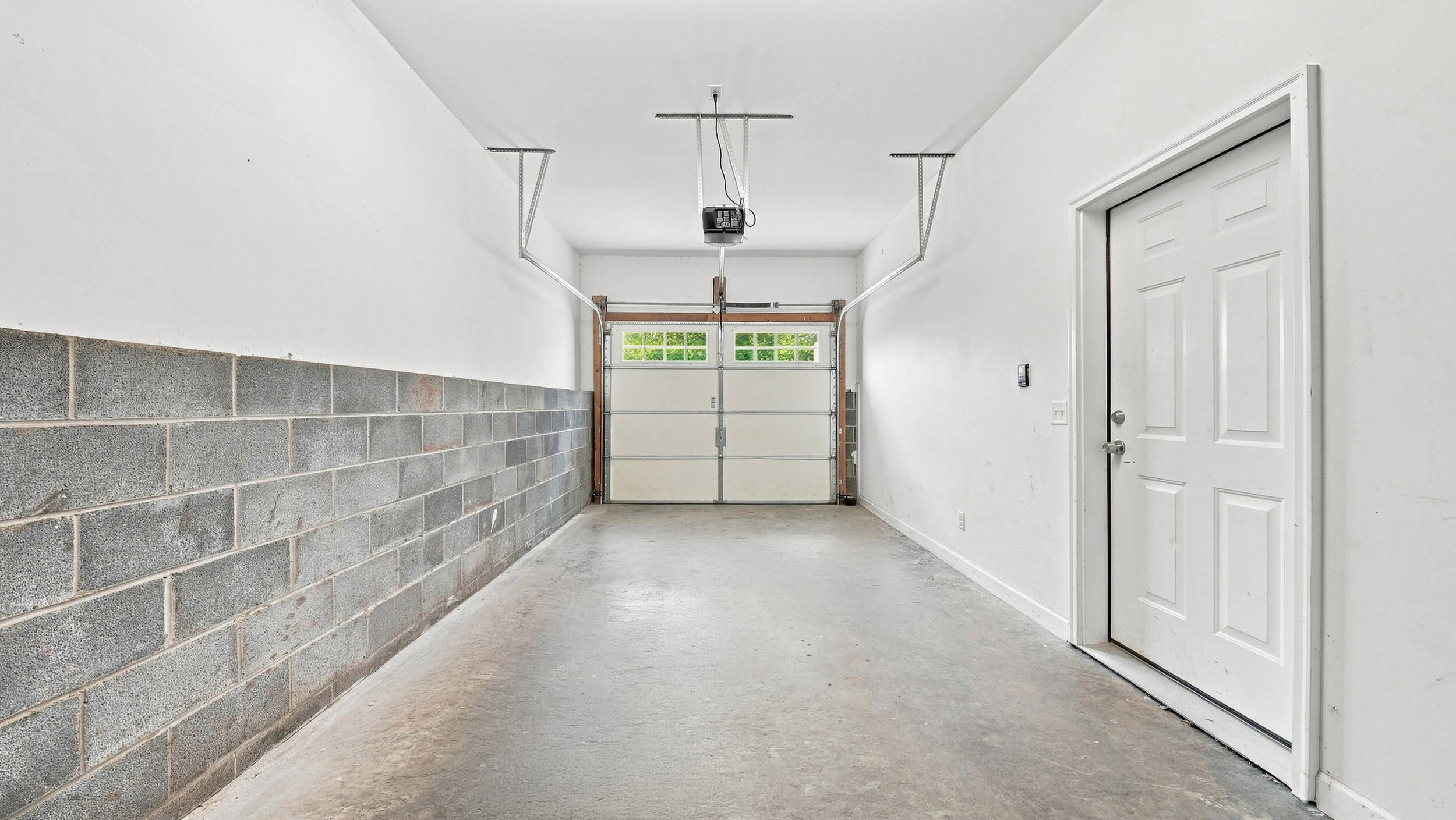 323 Pine Ridge Road