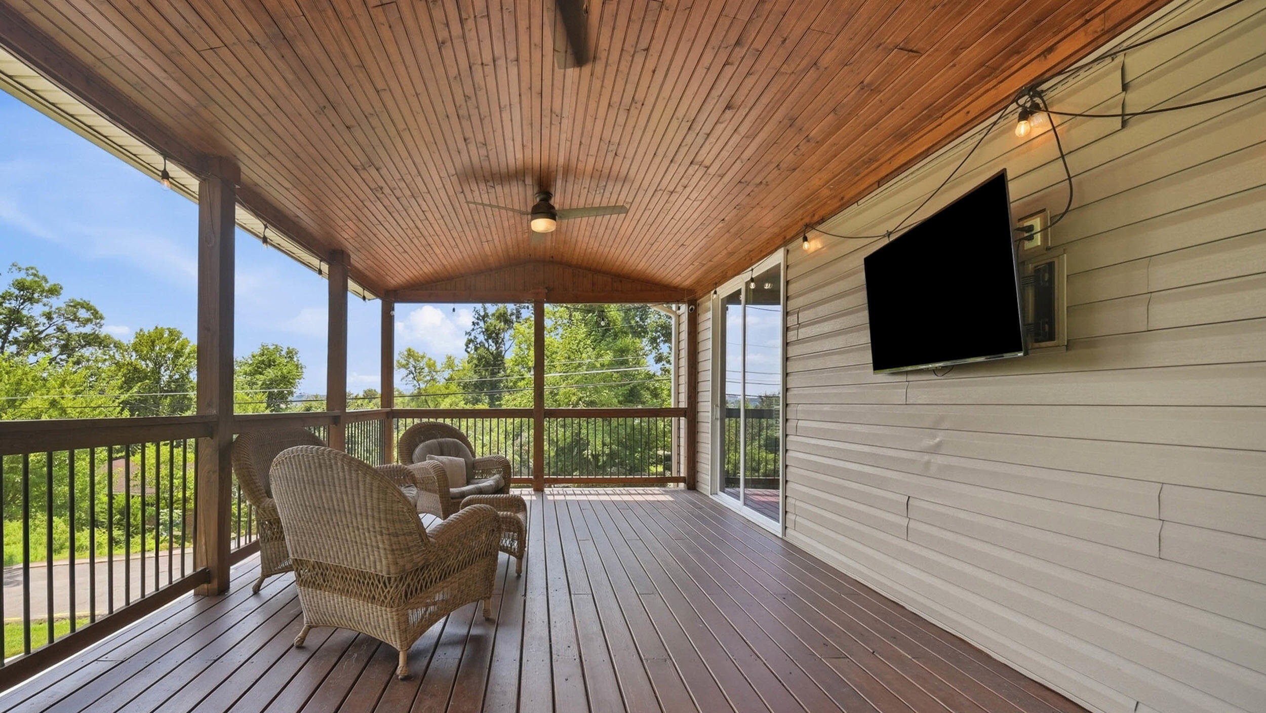 323 Pine Ridge Road