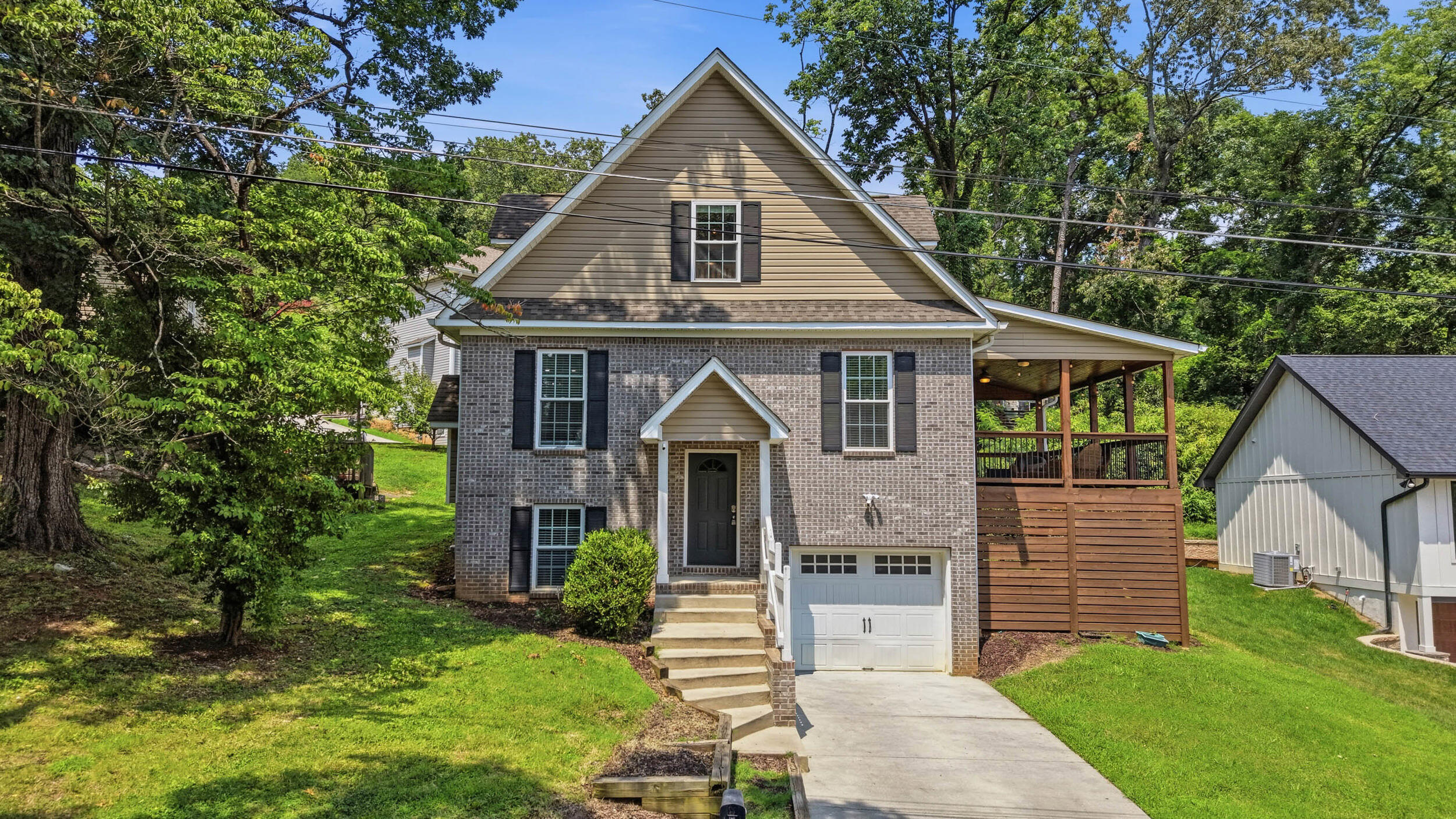 323 Pine Ridge Road