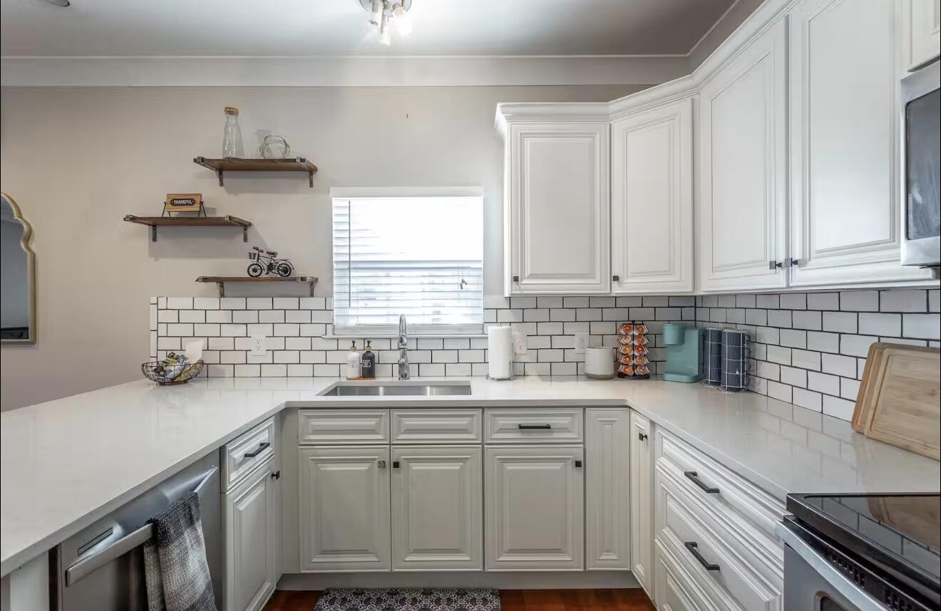 323 Pine Ridge Road