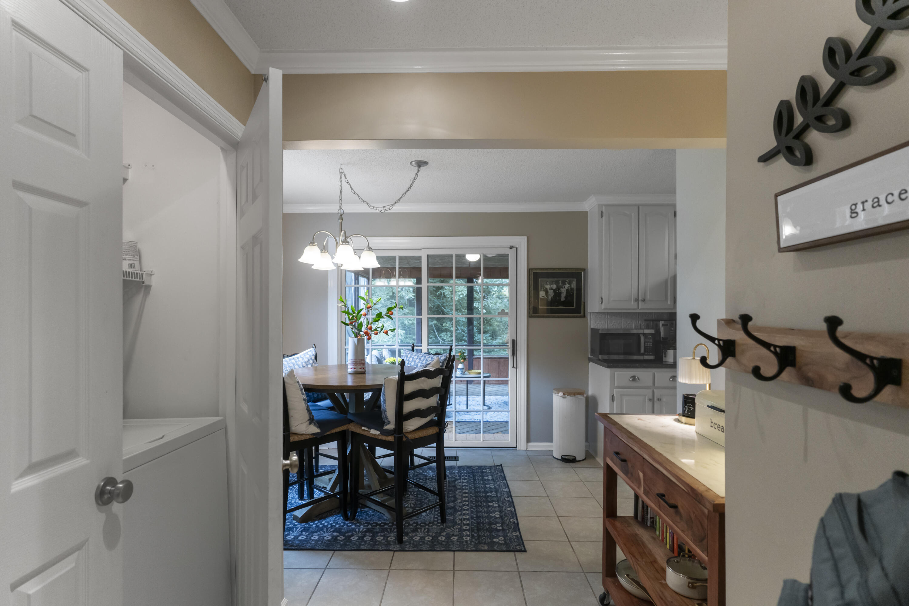 9215 Smokewood Trail