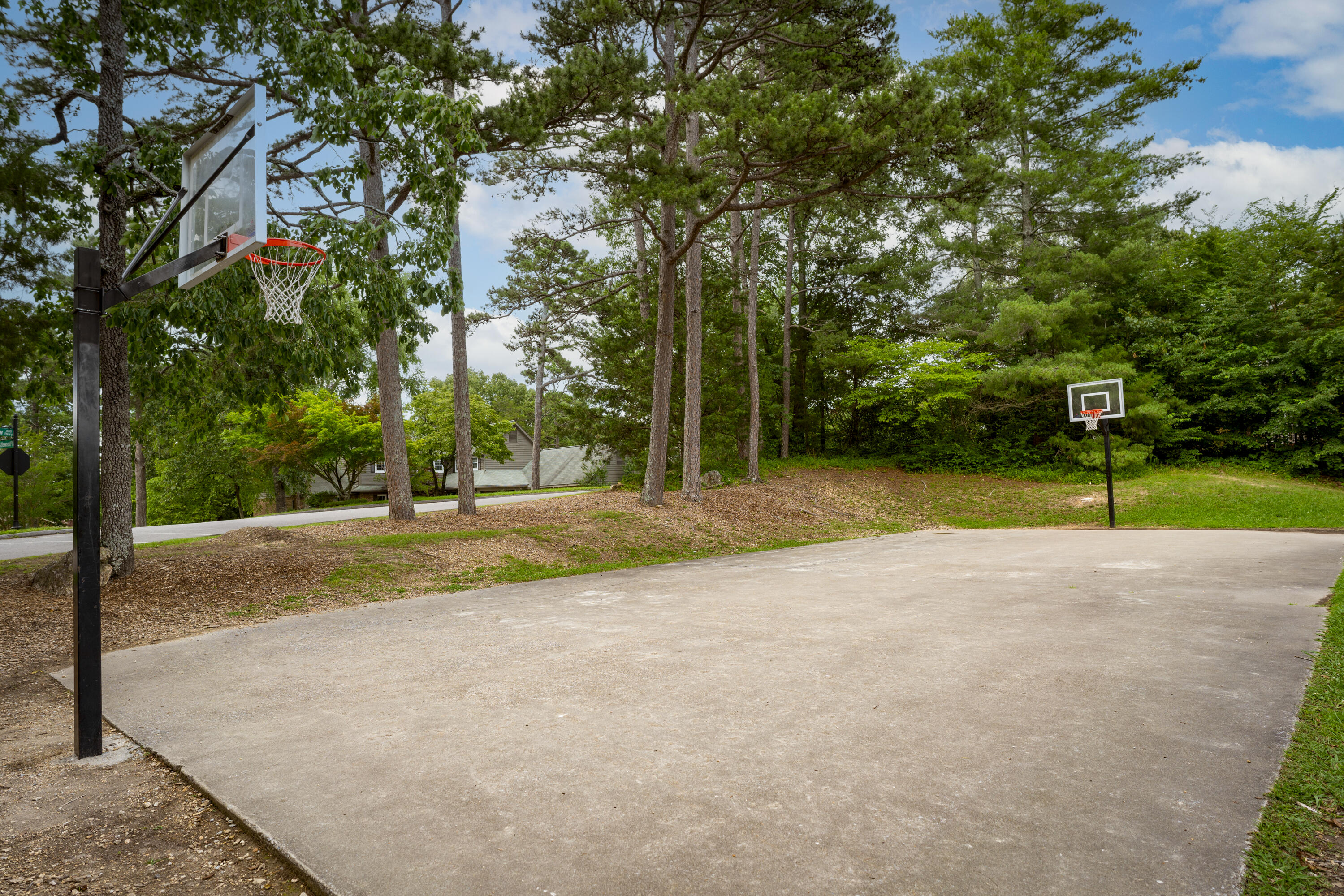 9215 Smokewood Trail