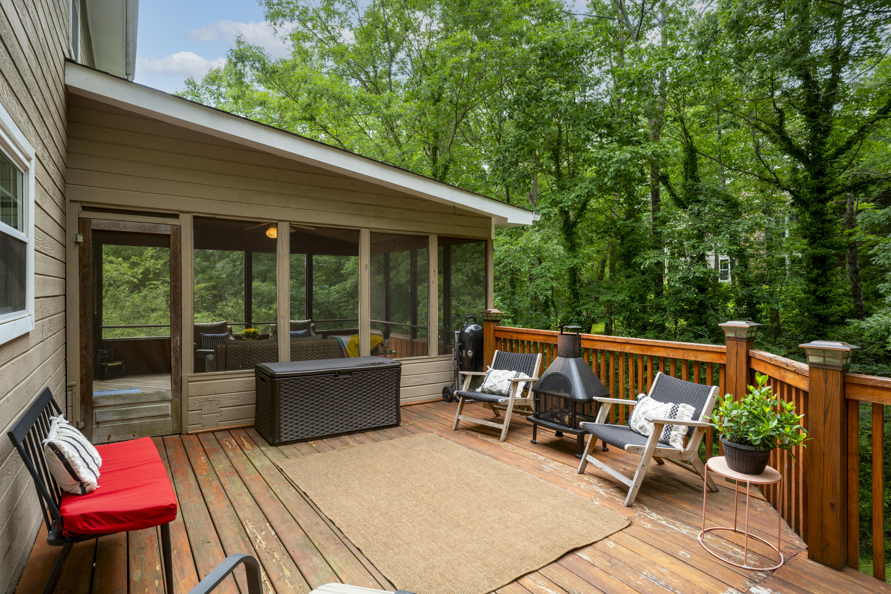 9215 Smokewood Trail
