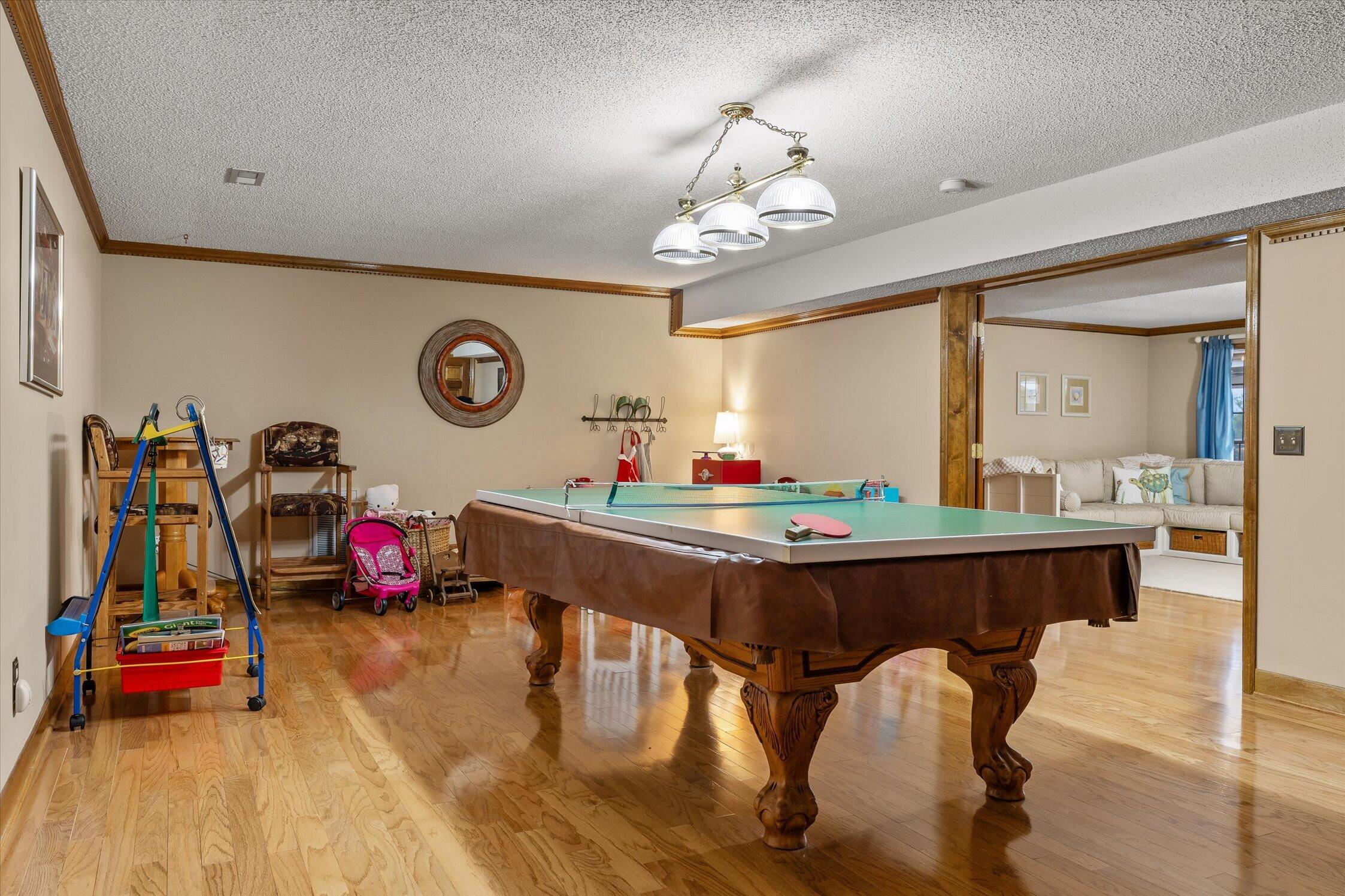 7526 Twisting Creek Lane