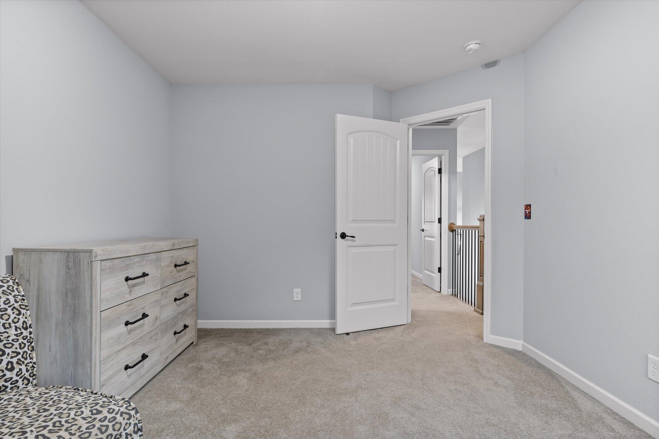 1928 Little Pond Road NE