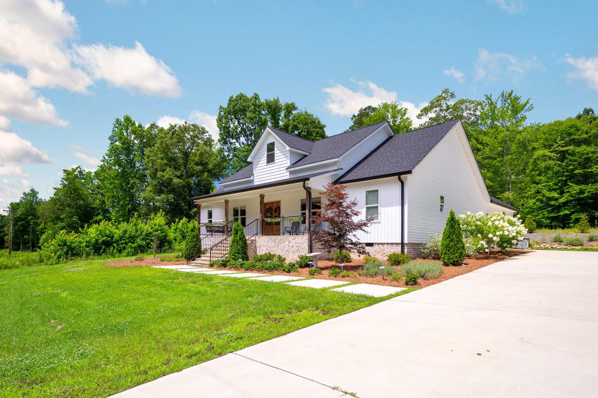 2089 Hudlow Loop Road
