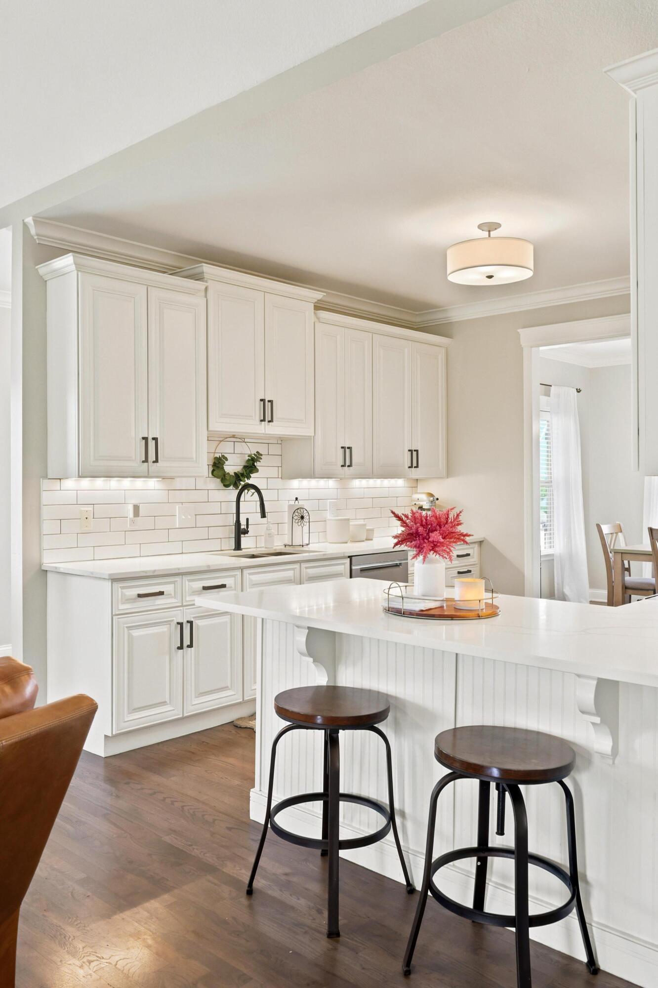 3499 Willow Lake Circle
