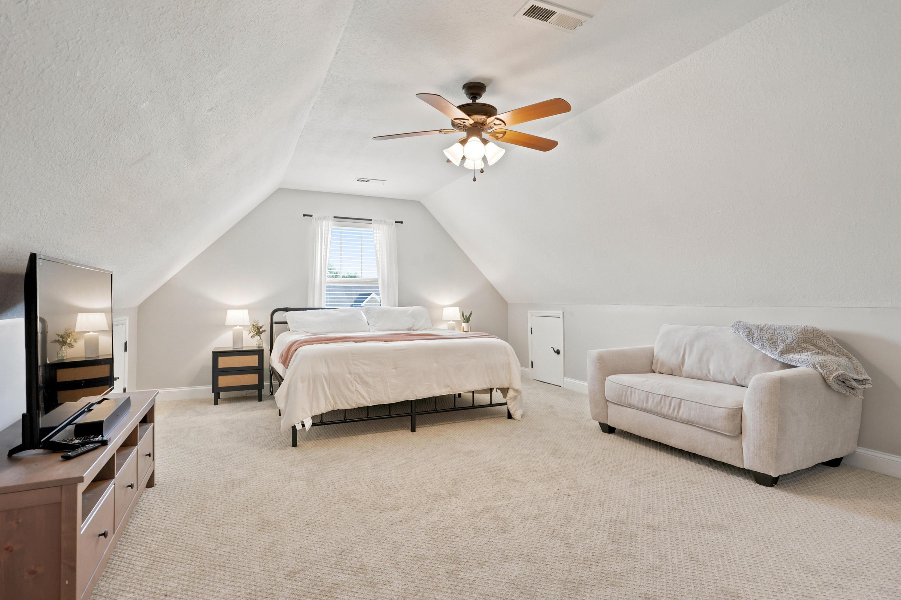 3499 Willow Lake Circle