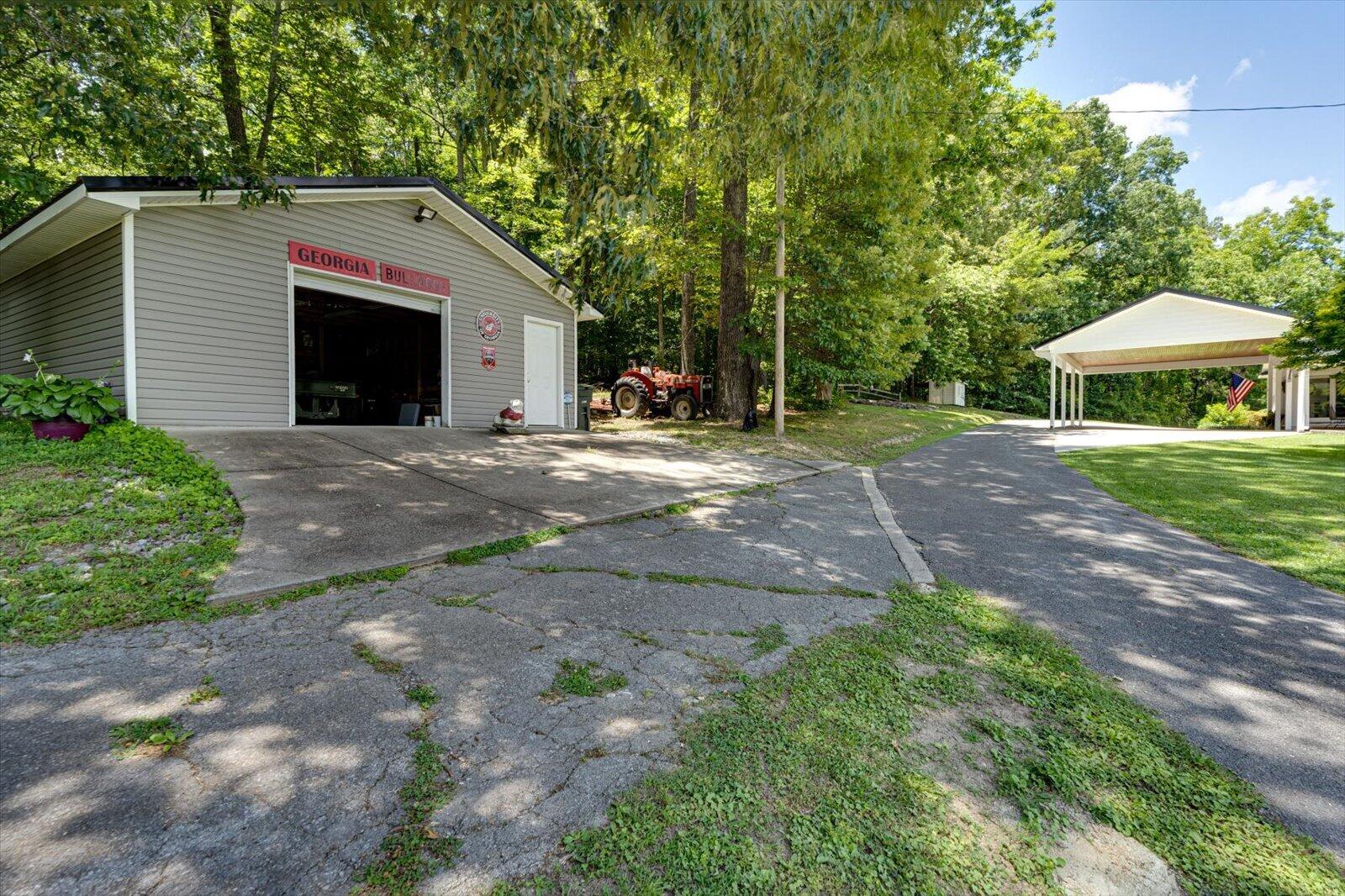 2556 Highway Trion Highway, LaFayette