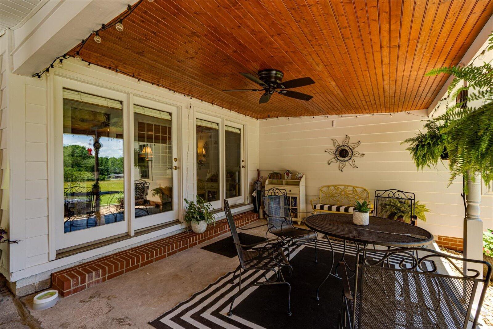 2556 Highway Trion Highway, LaFayette
