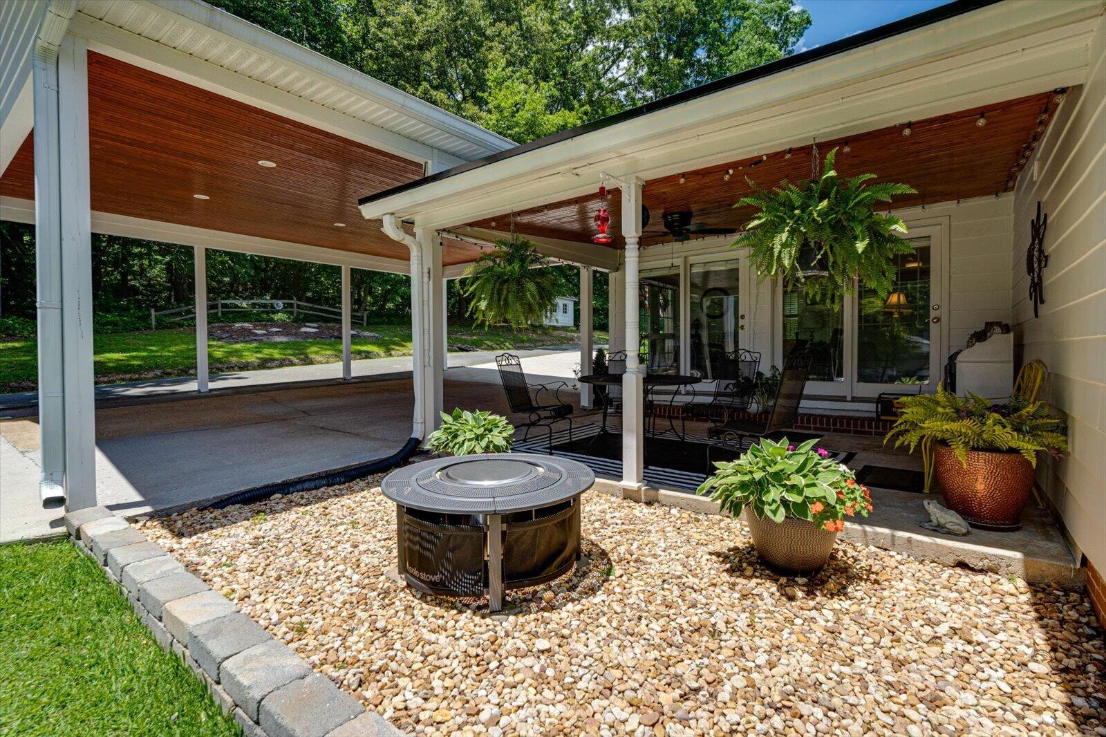2556 Highway Trion Highway, LaFayette