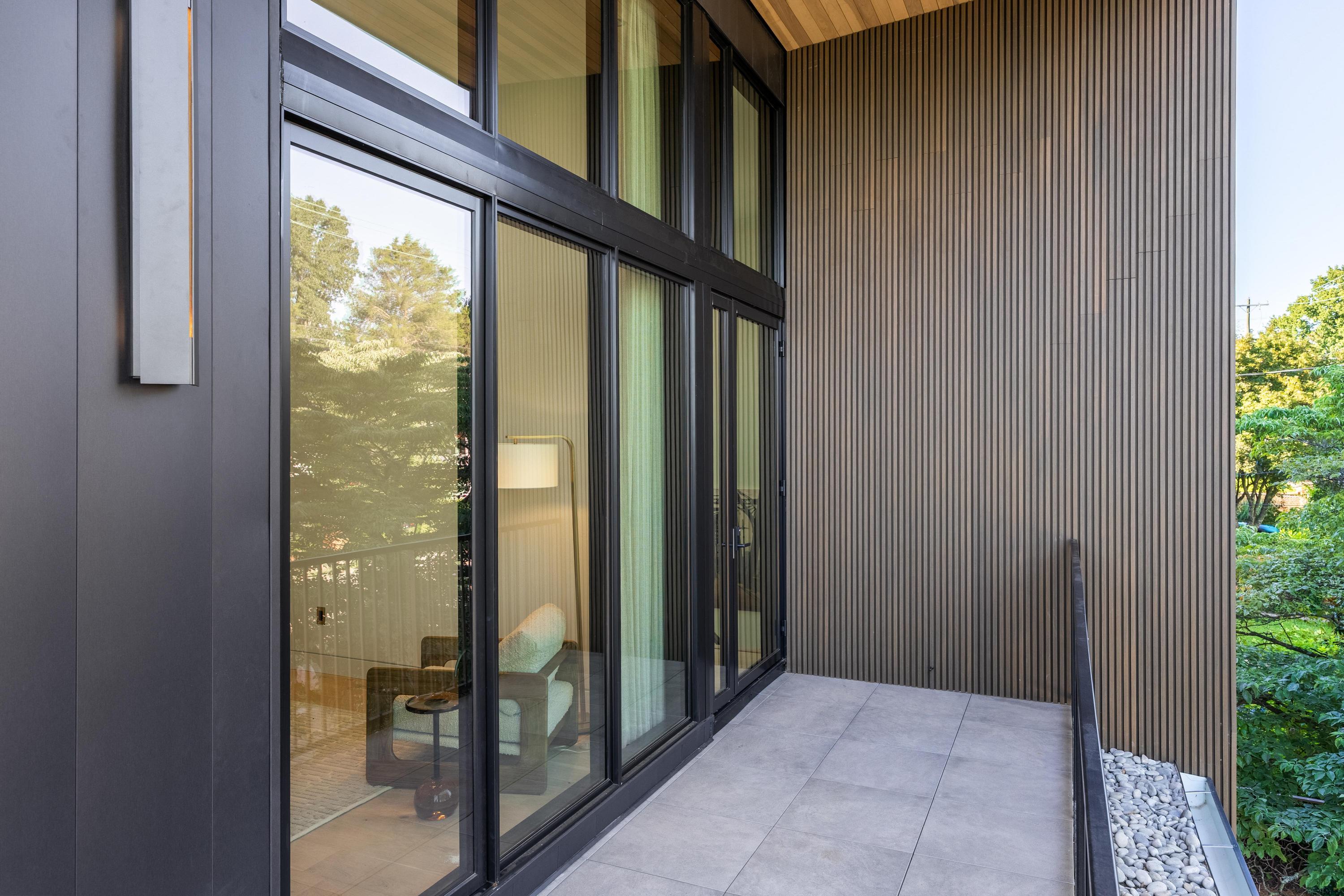 607 Forest Avenue
