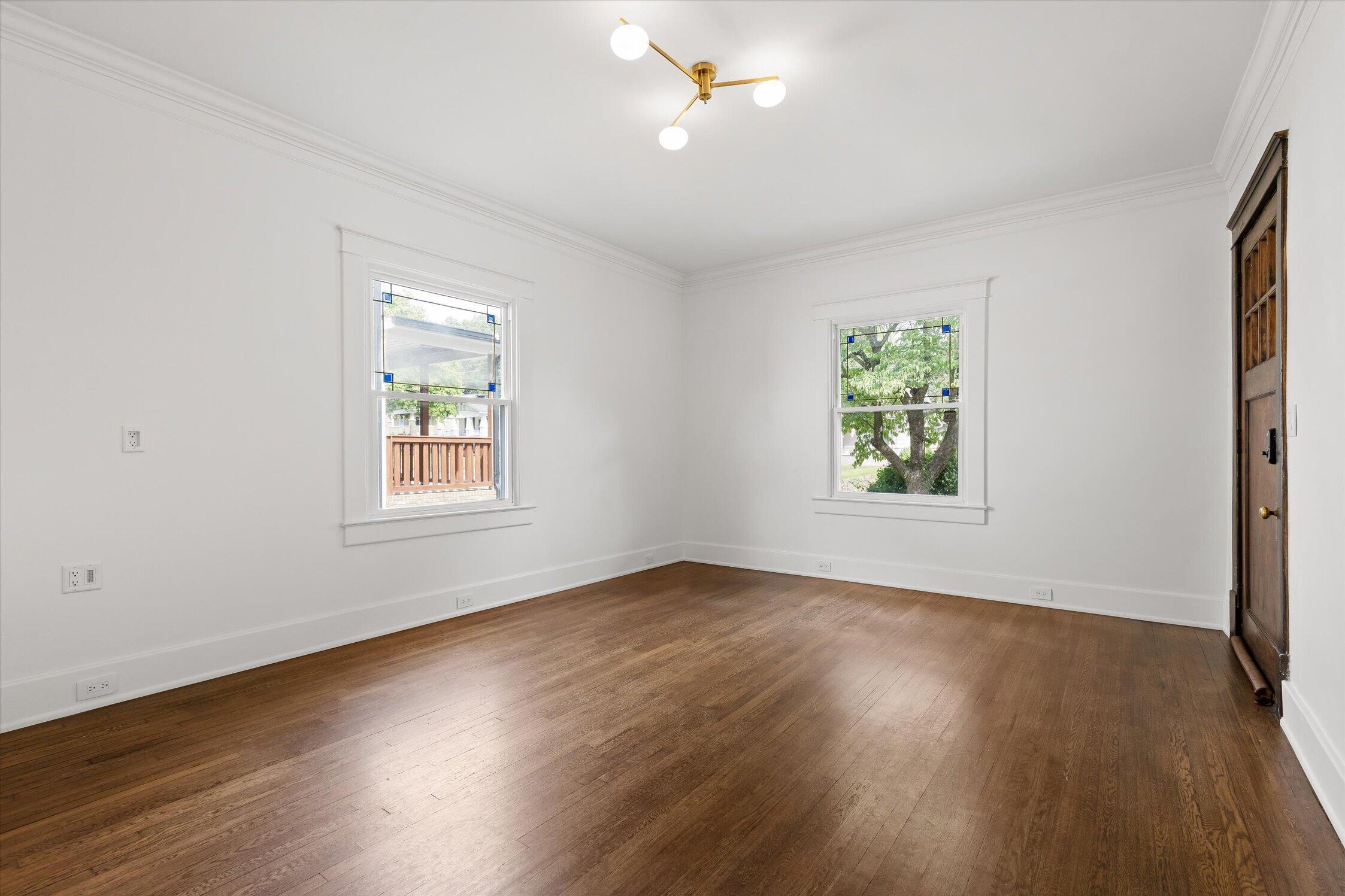 616 Barton Avenue