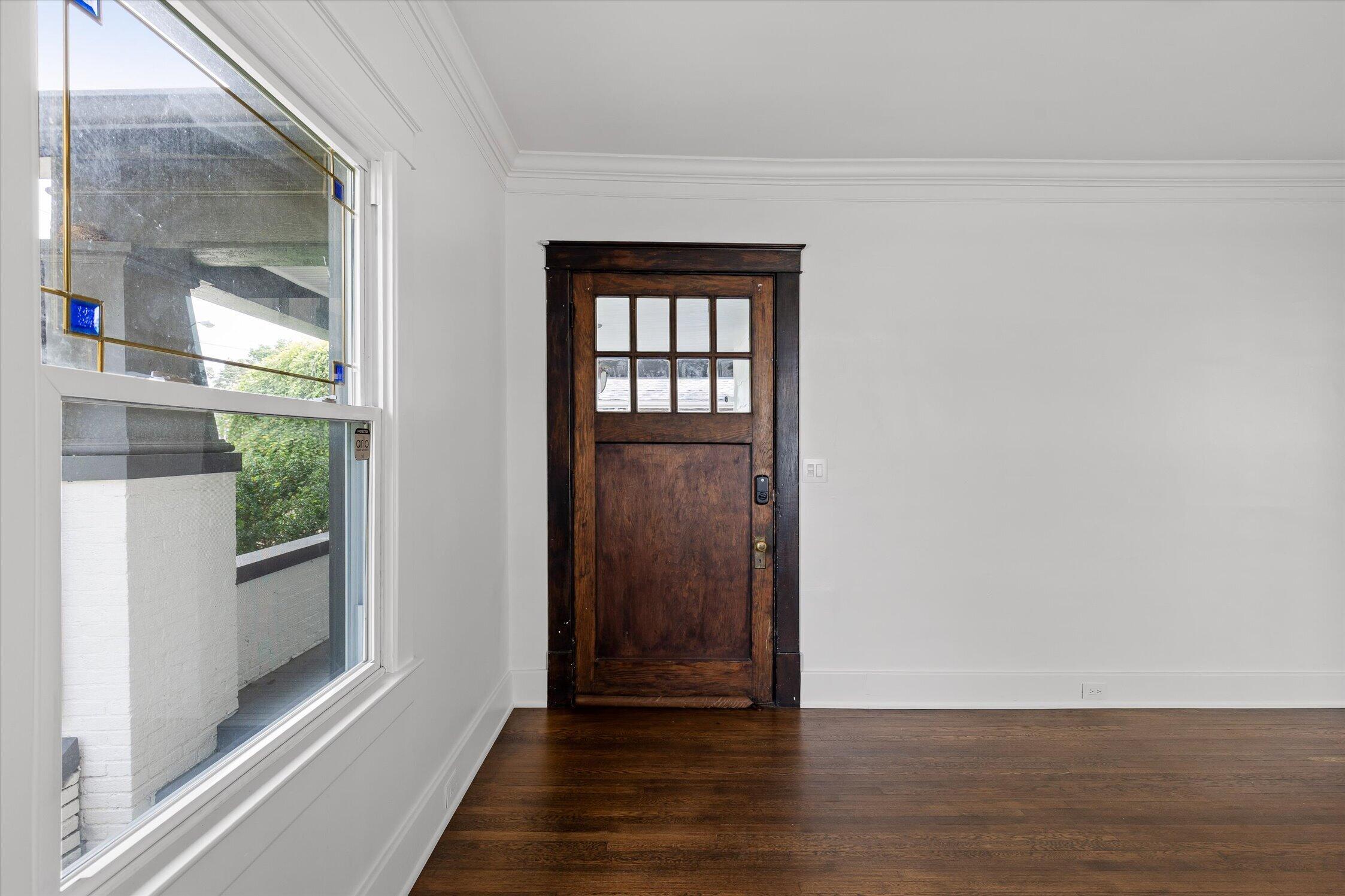 616 Barton Avenue