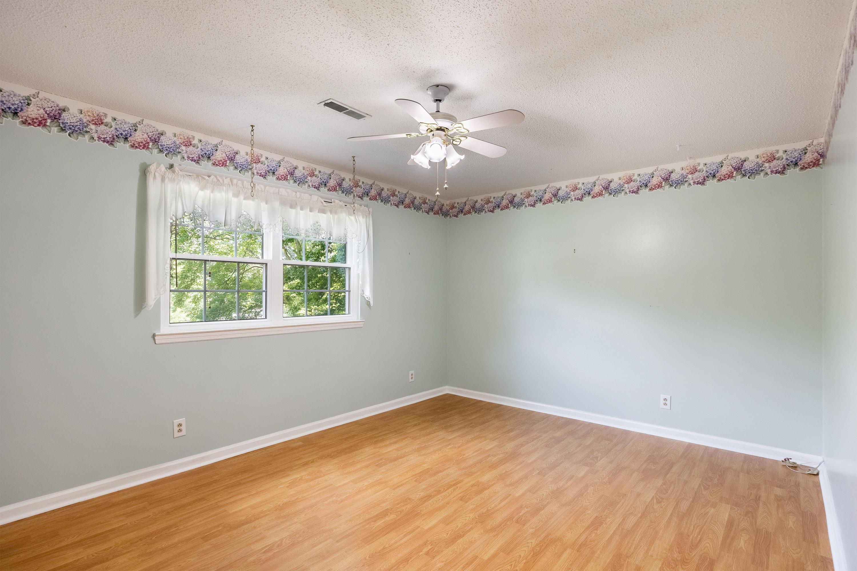 7229 Fairington Circle