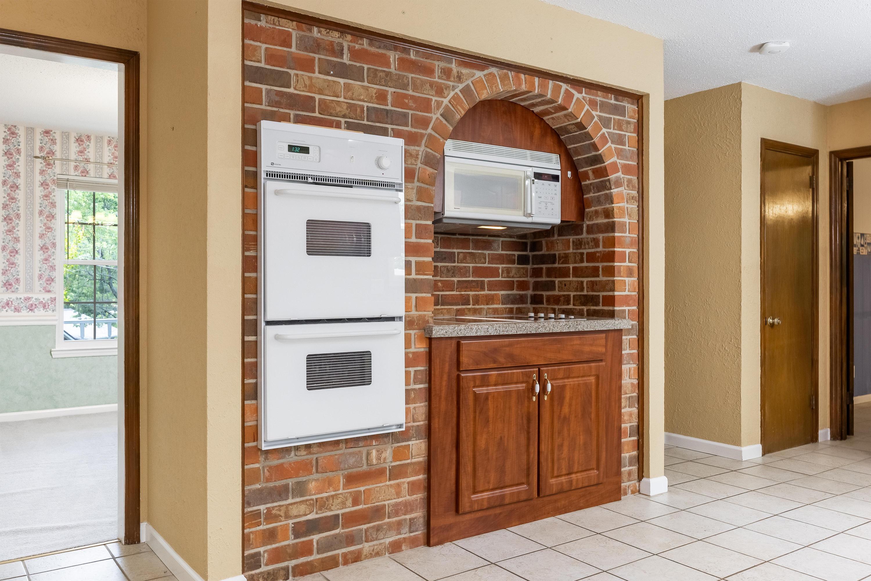 7229 Fairington Circle