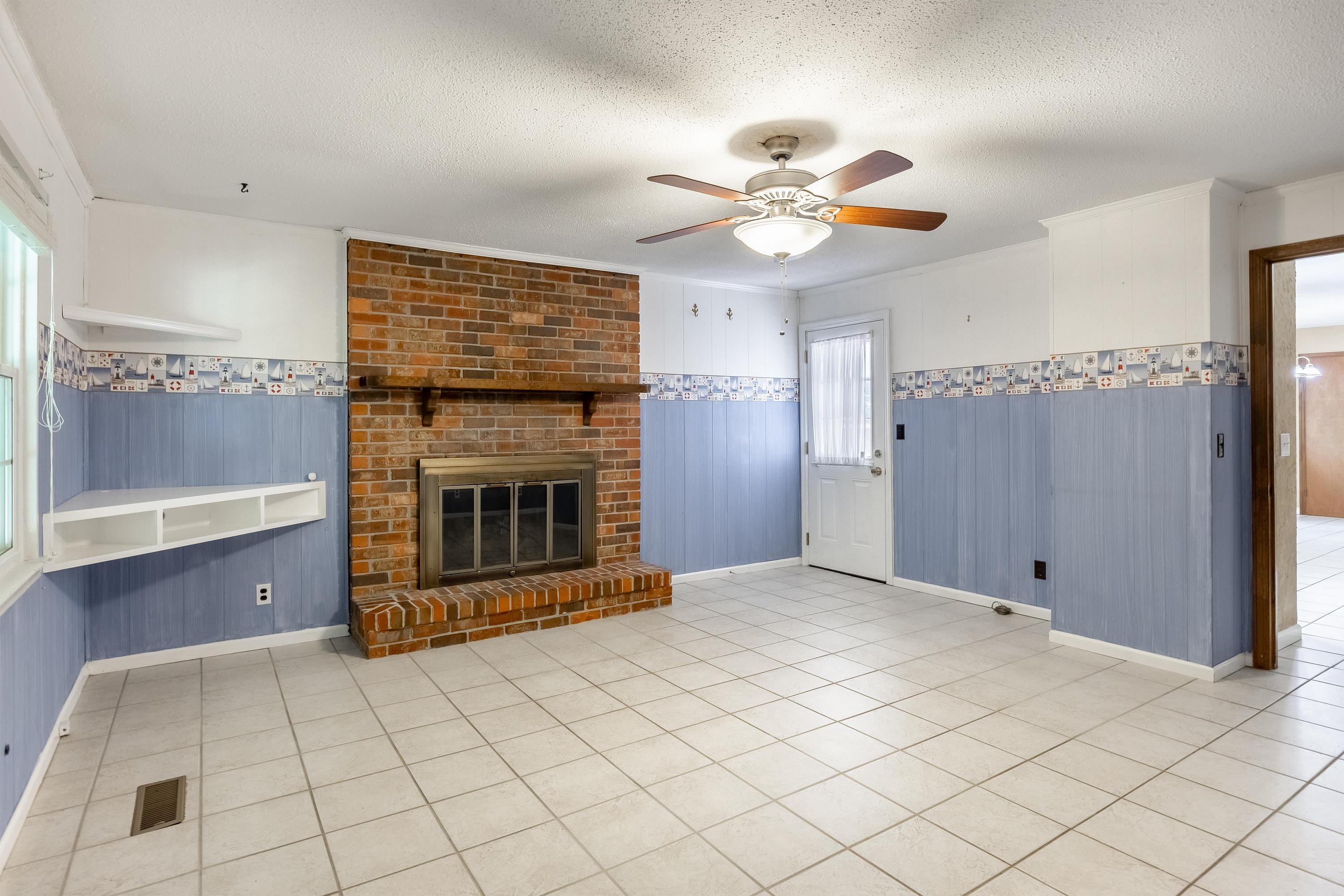 7229 Fairington Circle