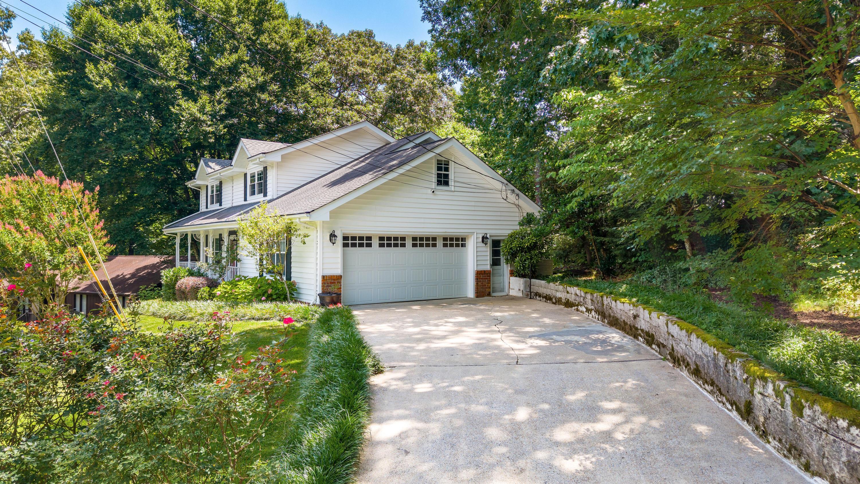 7229 Fairington Circle