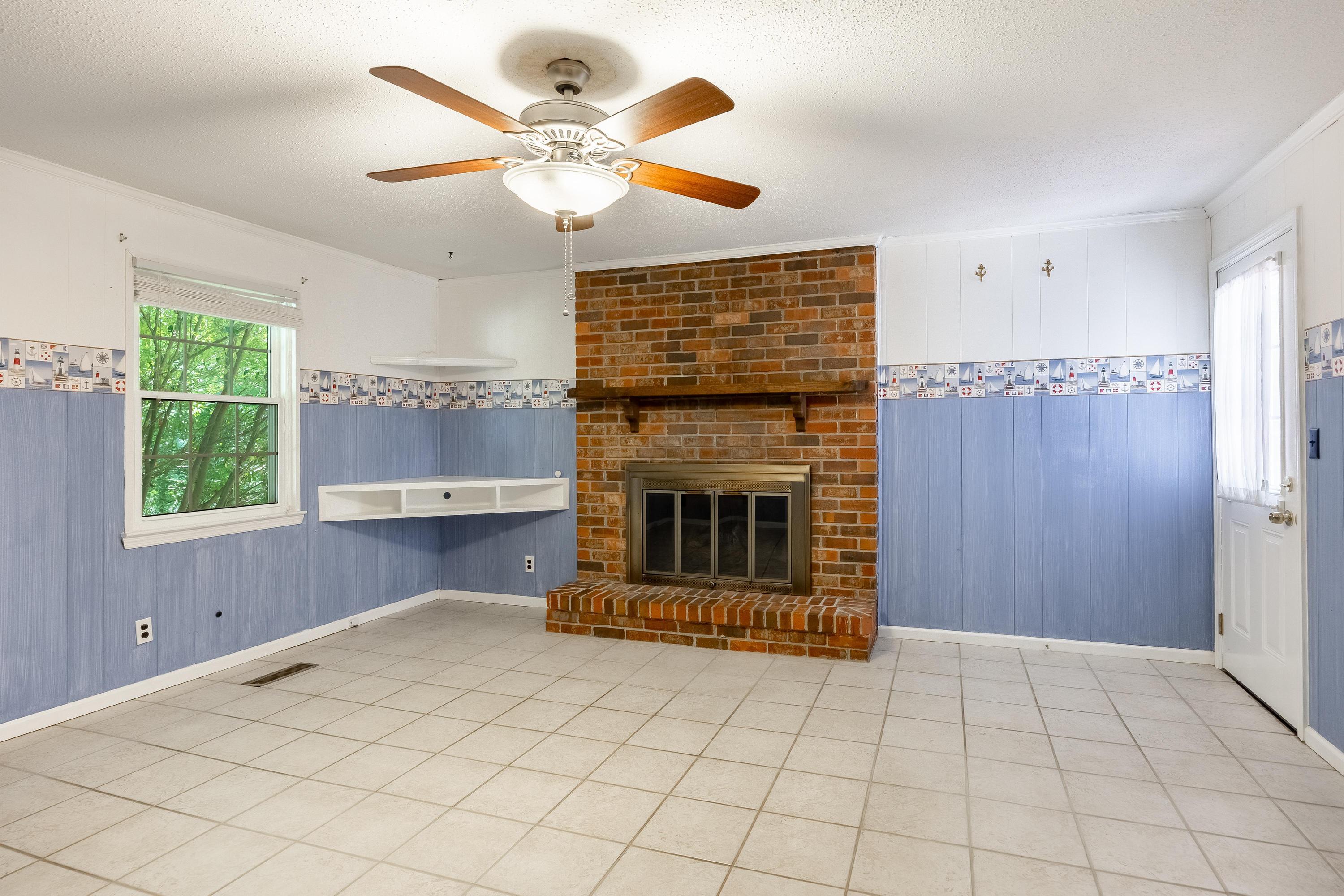 7229 Fairington Circle