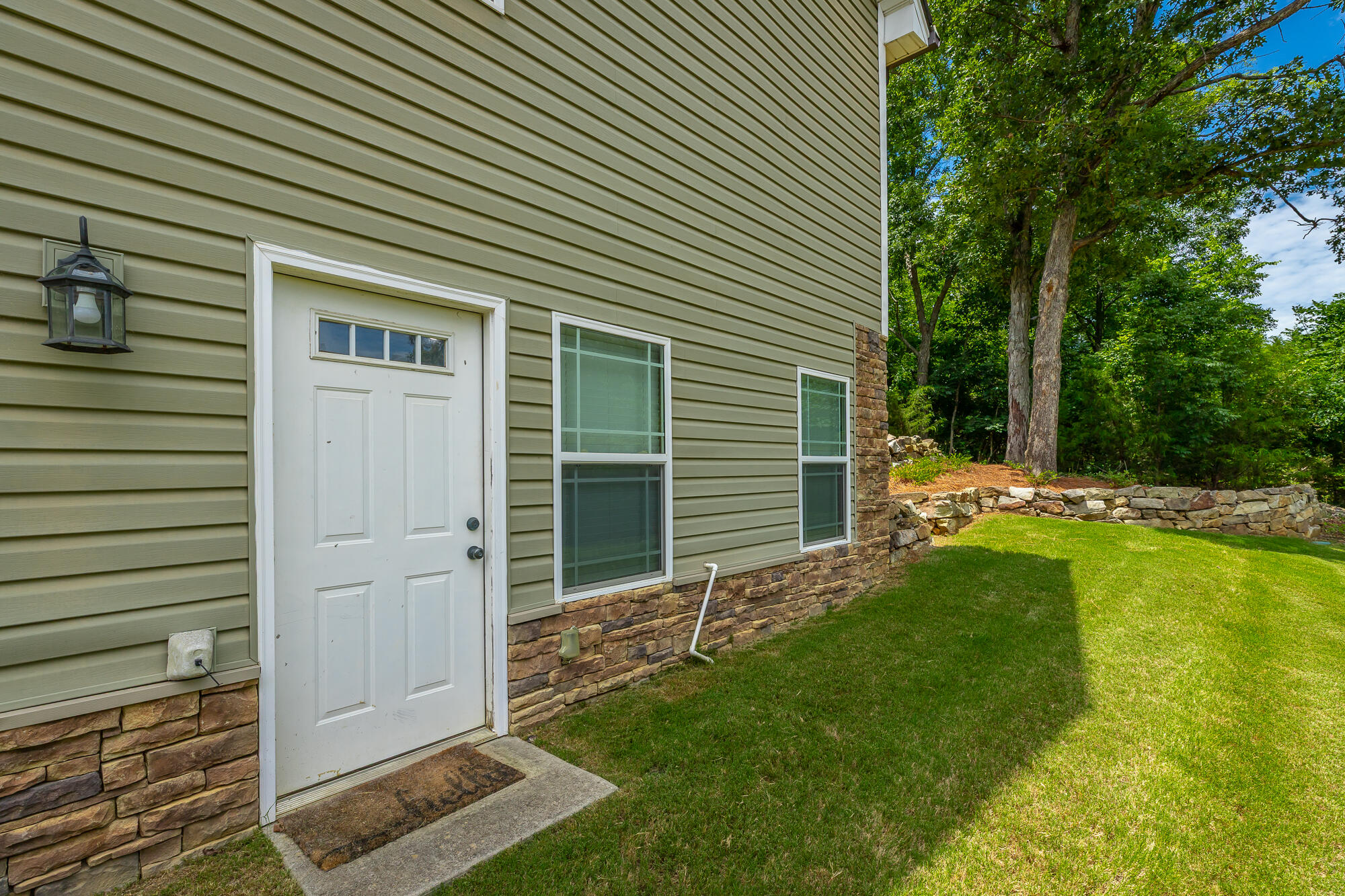 3600 Willow Lake Circle