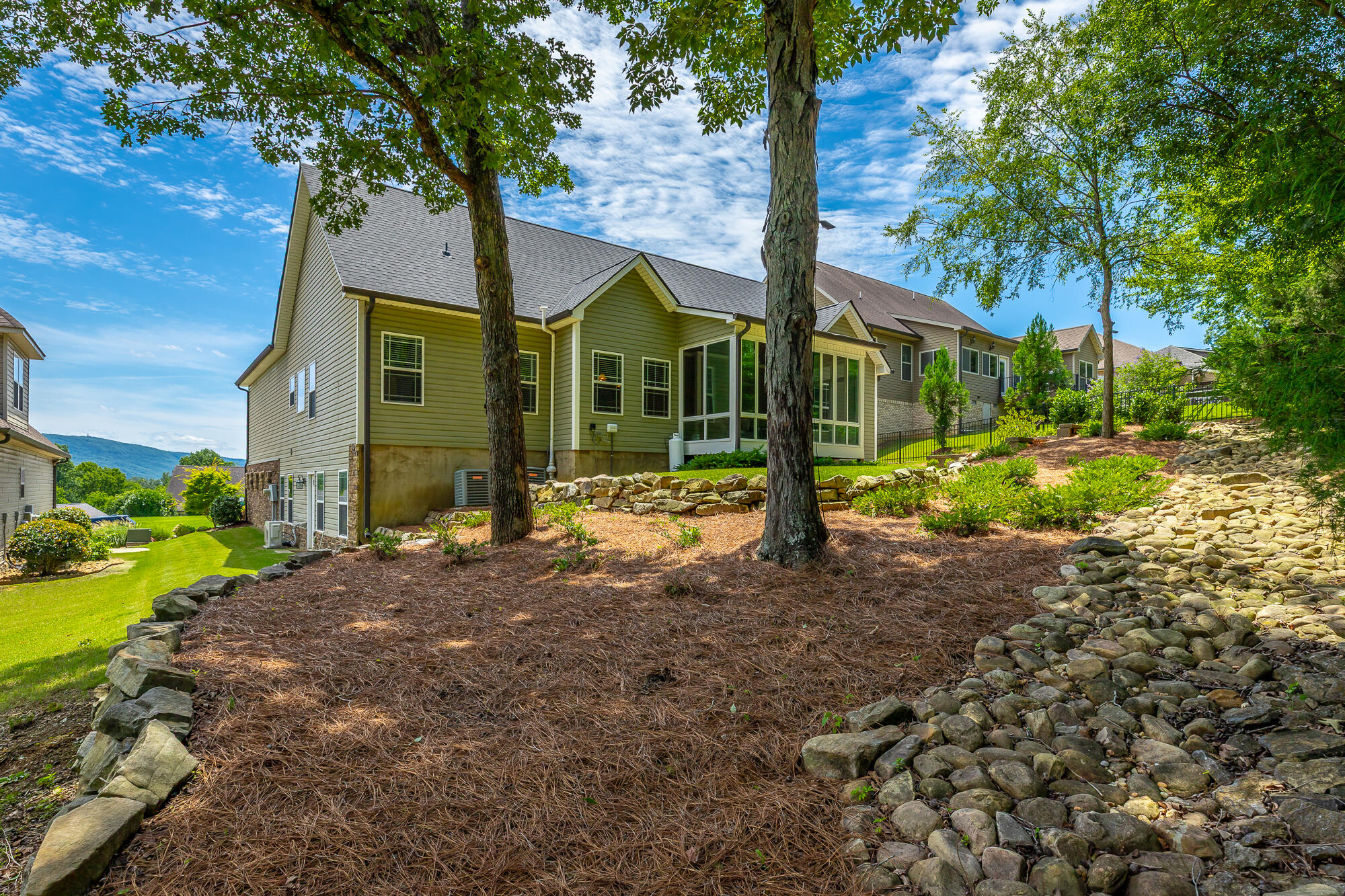 3600 Willow Lake Circle