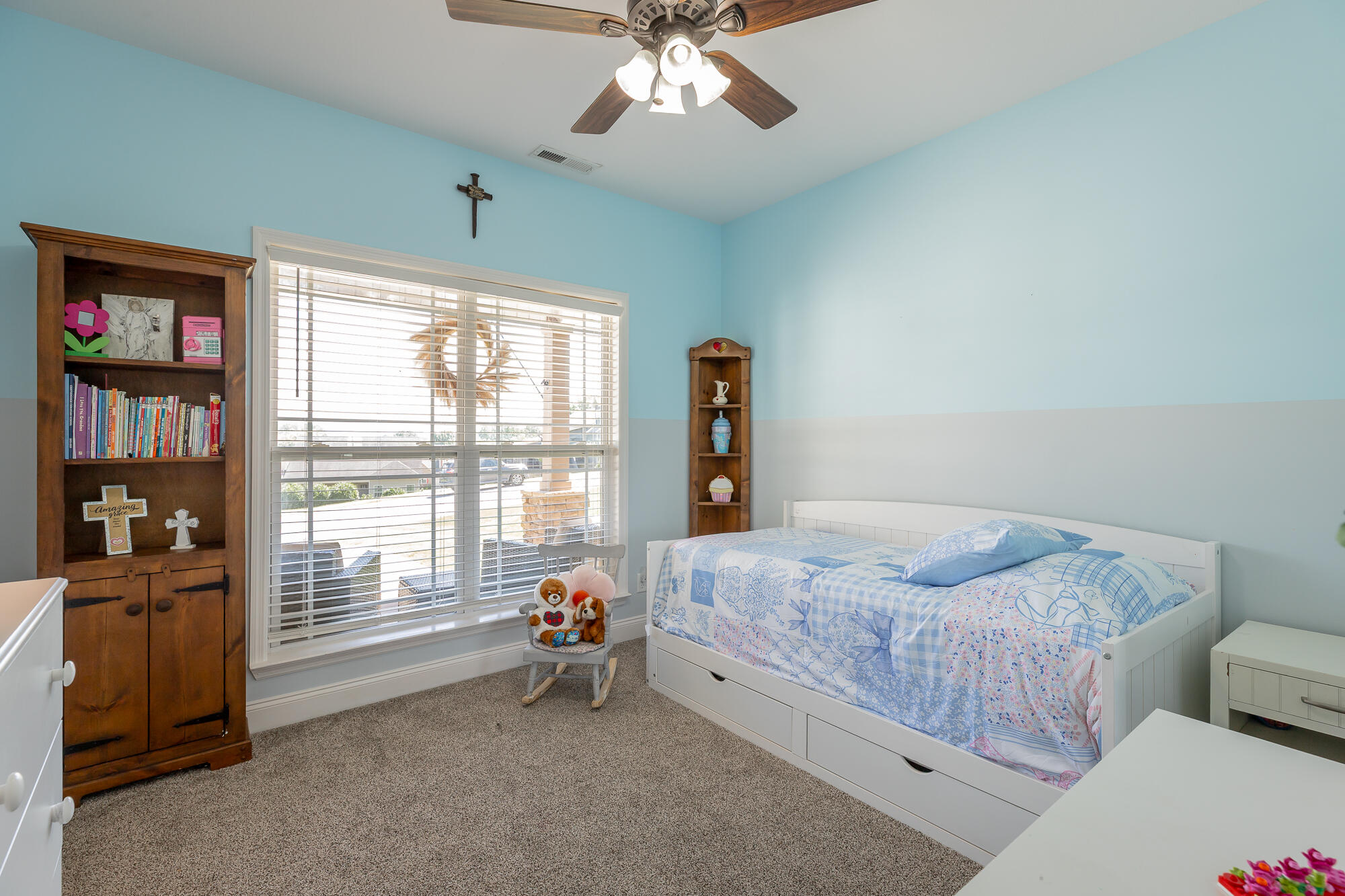 3600 Willow Lake Circle