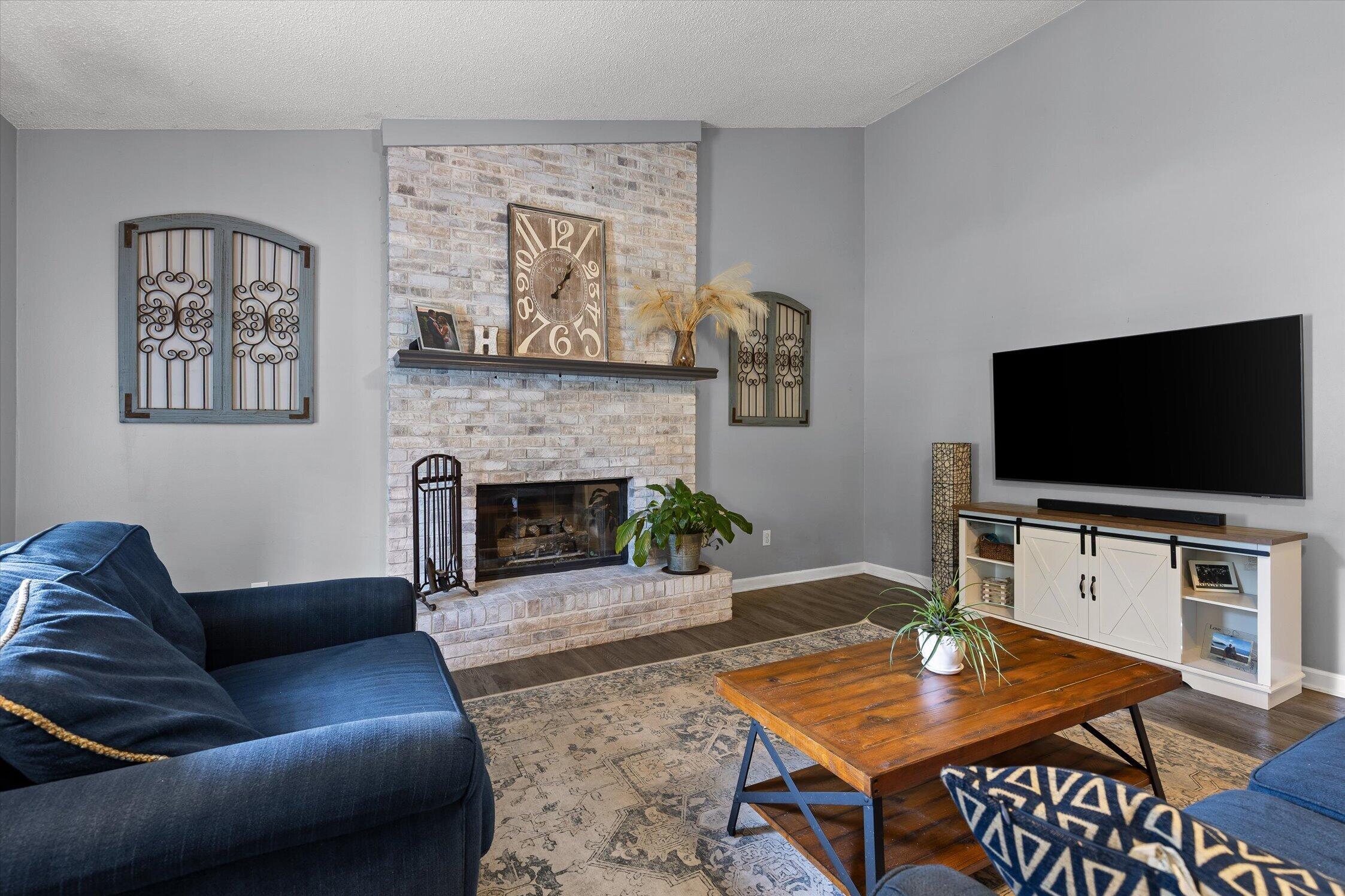 5009 Montcrest Drive