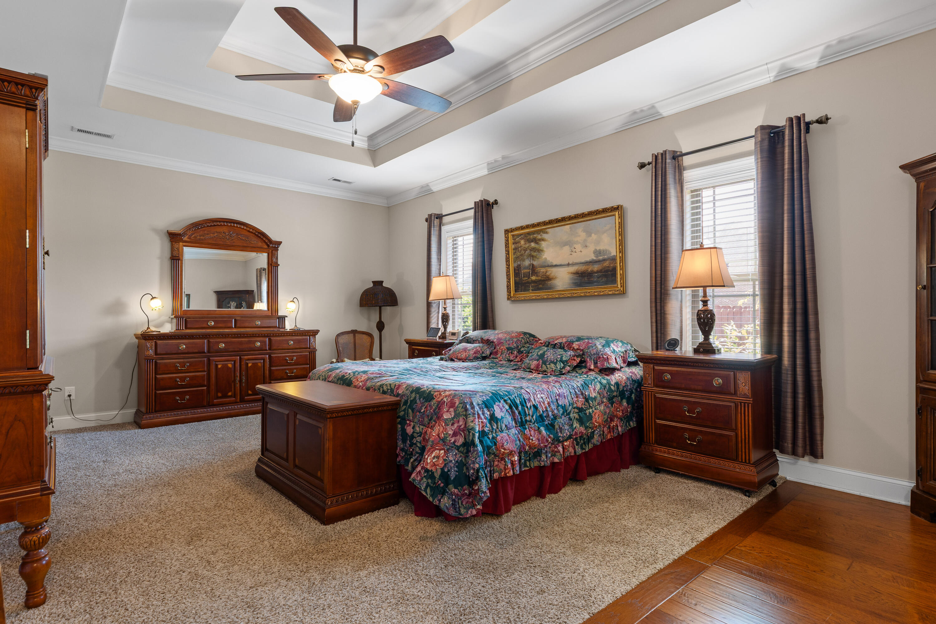 46 W Acorn Drive