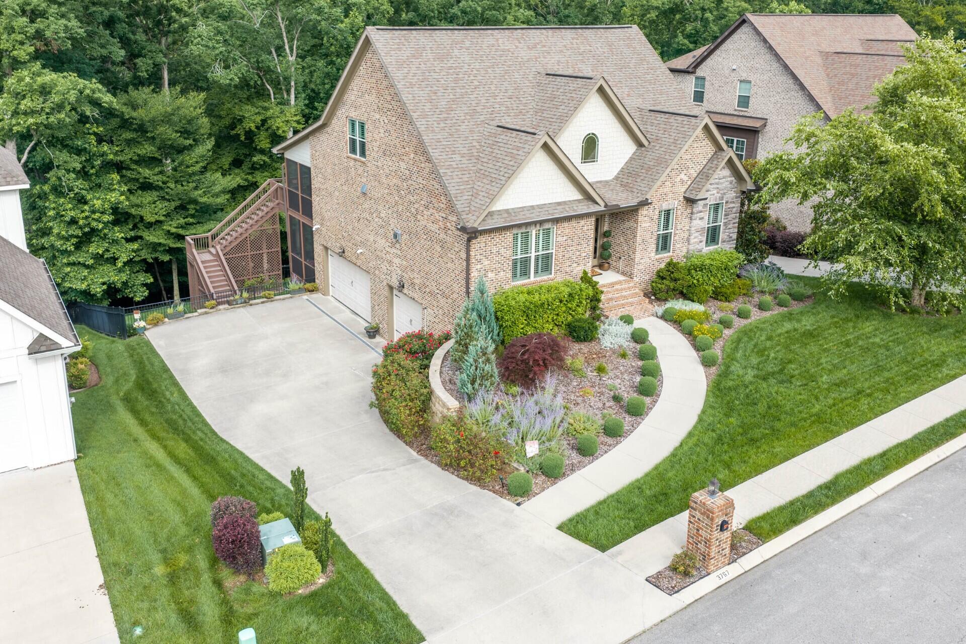 3767 Lacy Leaf Lane