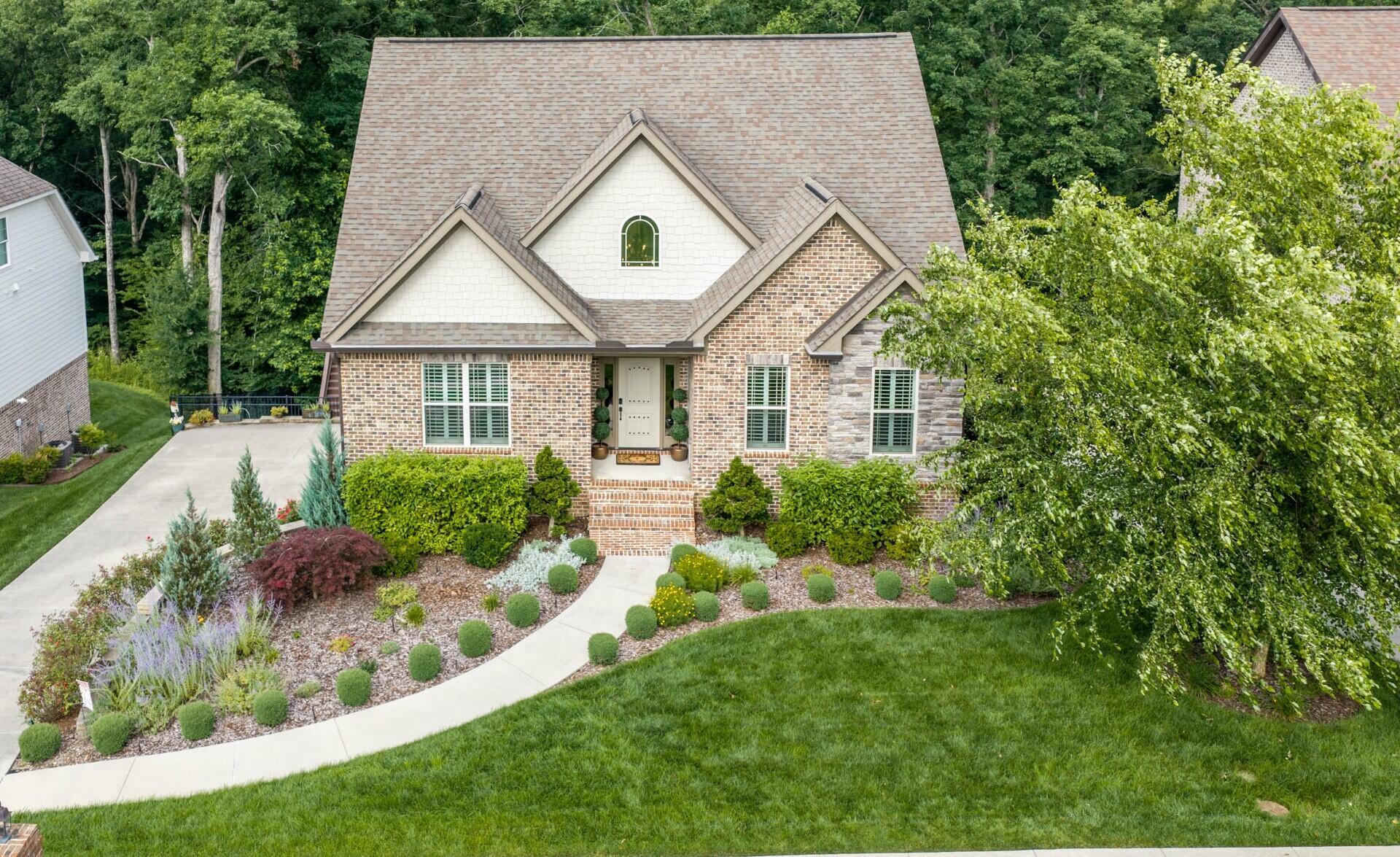 3767 Lacy Leaf Lane