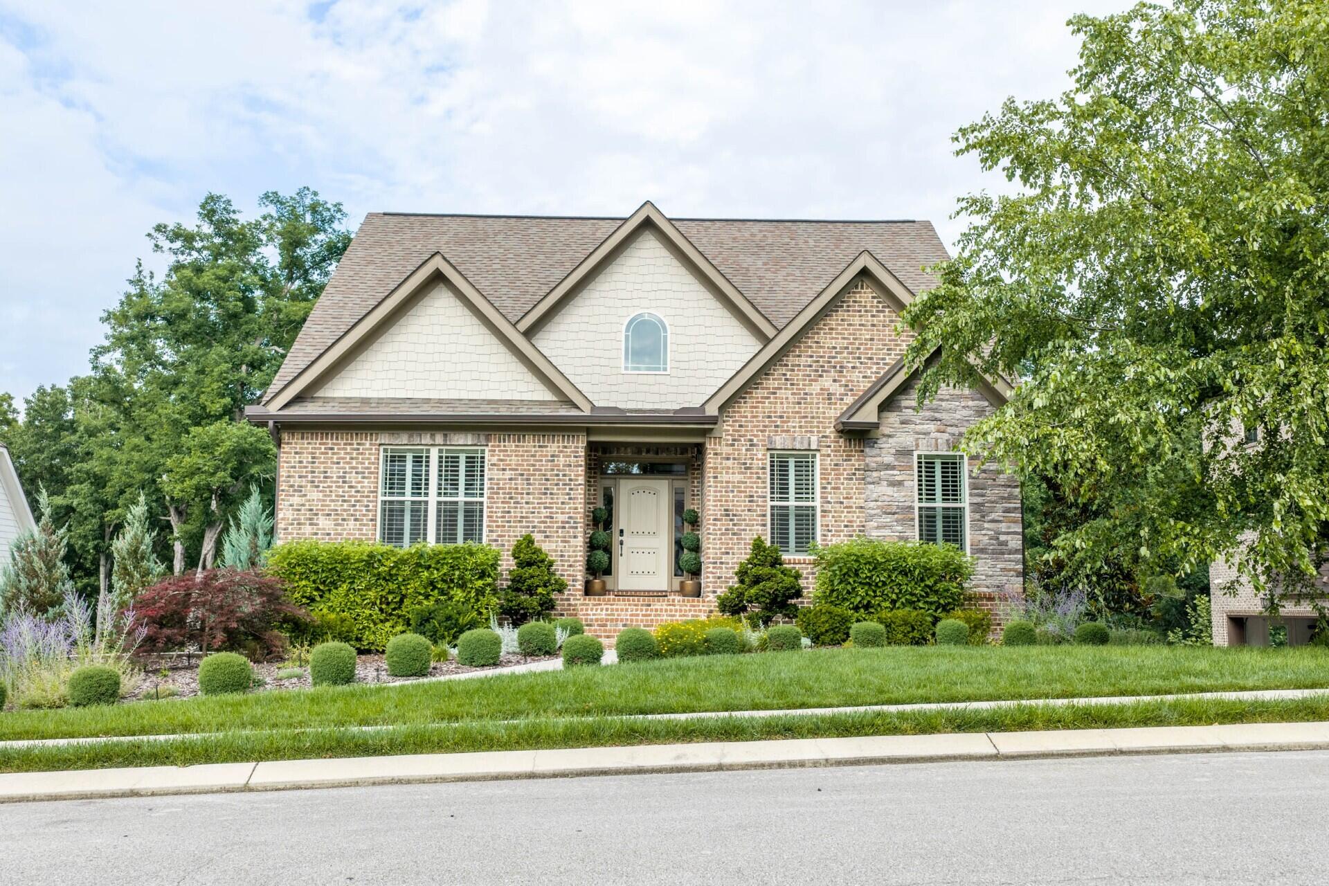 3767 Lacy Leaf Lane