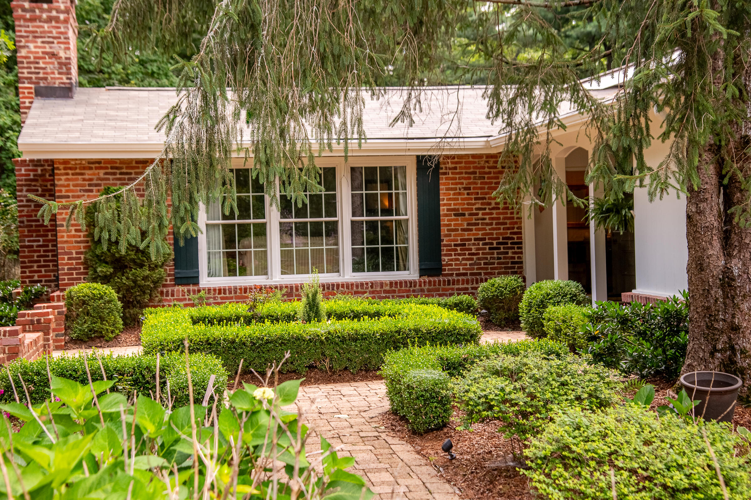 1008 Fort Stephenson Terrace