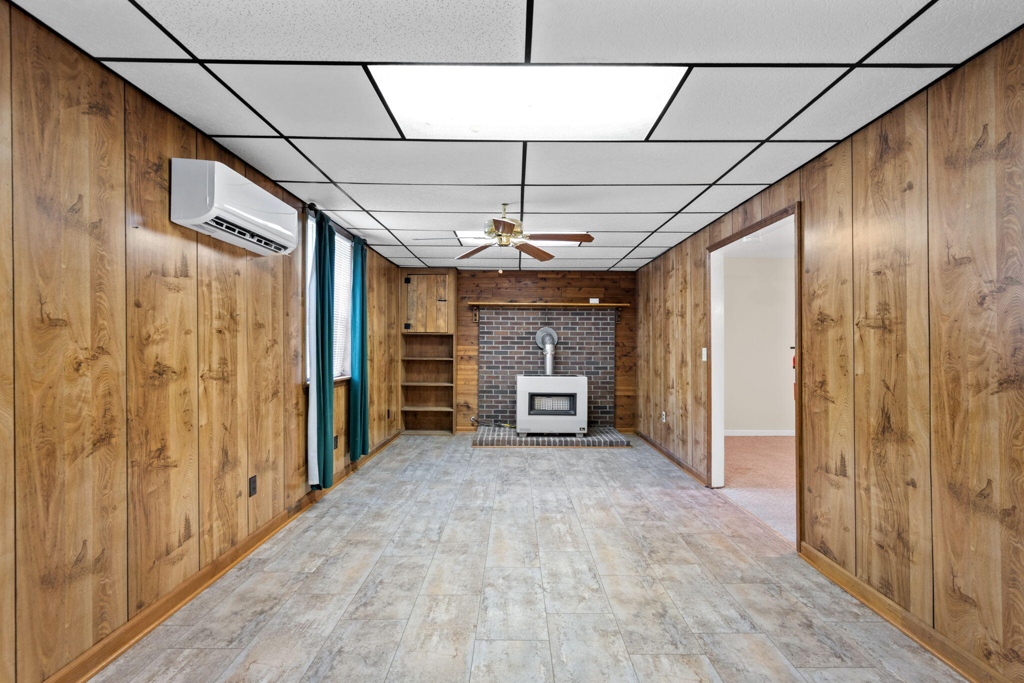 1636 Wendy Circle
