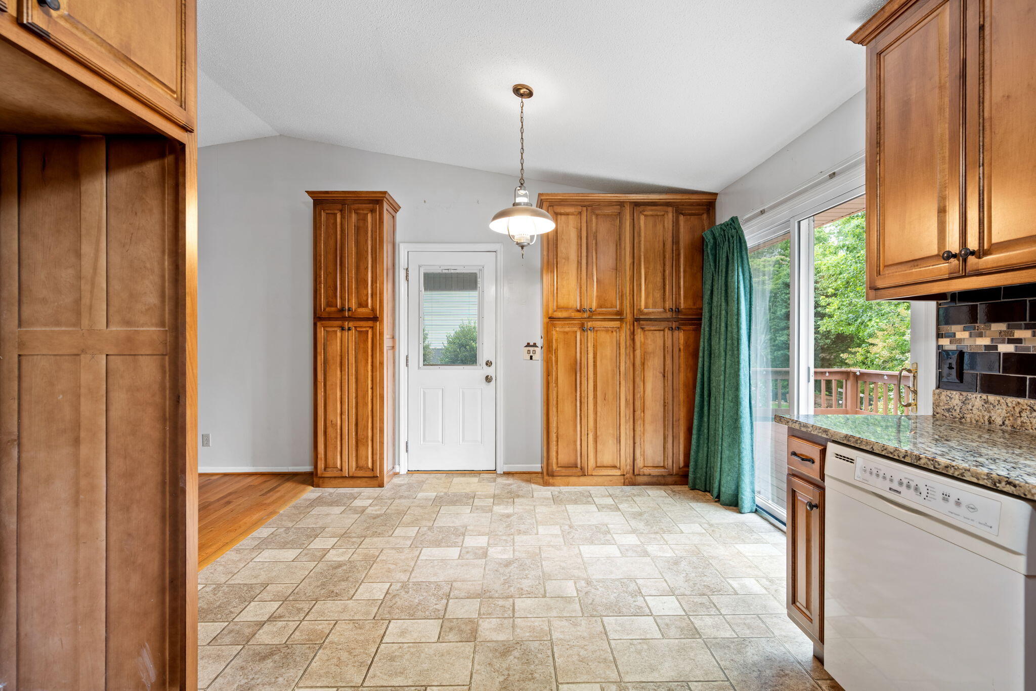 1636 Wendy Circle