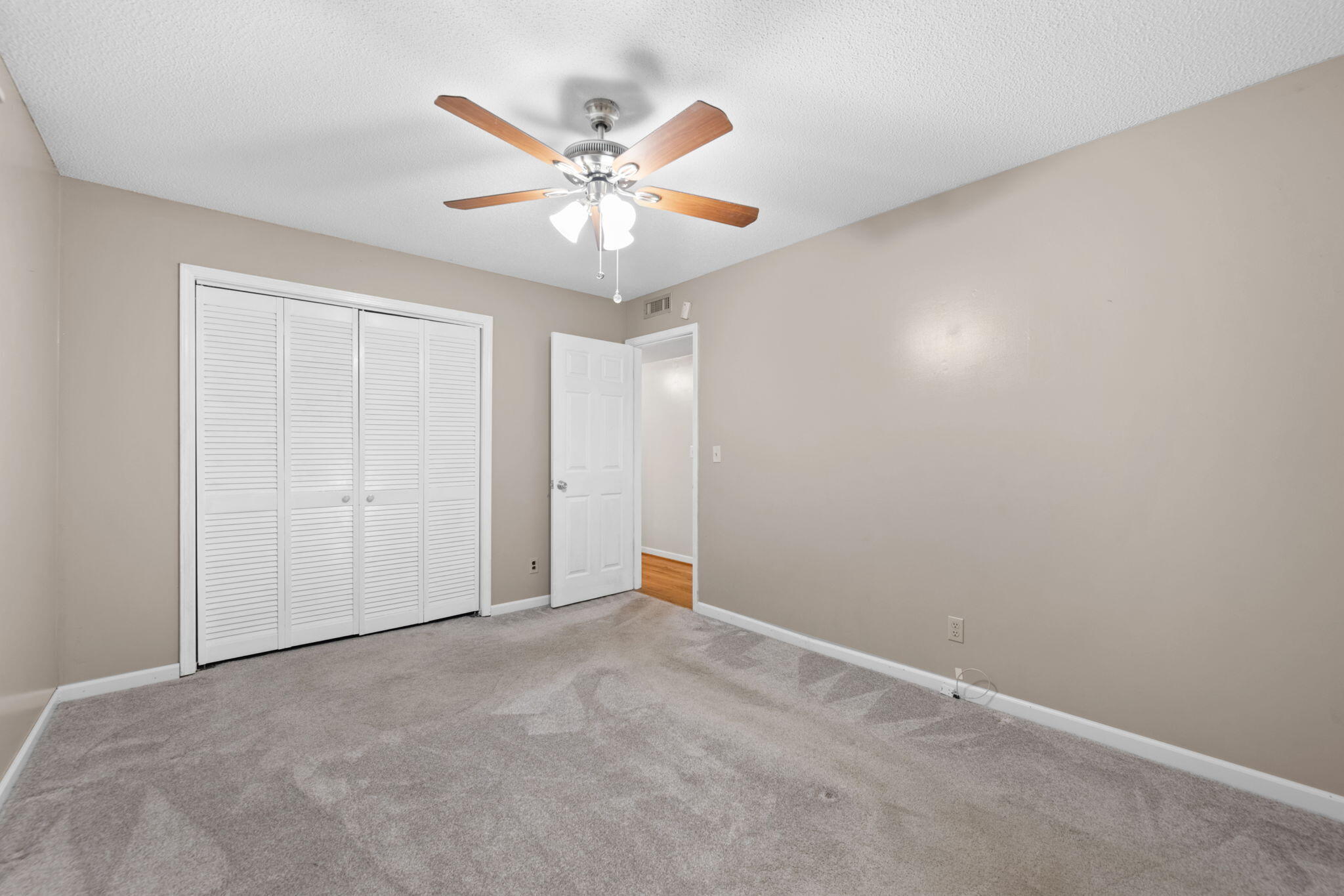 1636 Wendy Circle