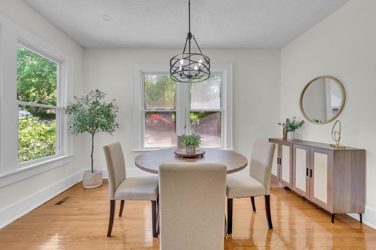832 Fairmount Avenue