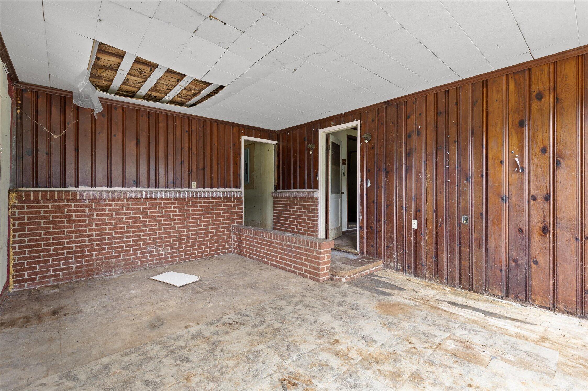 145 Pecan Street
