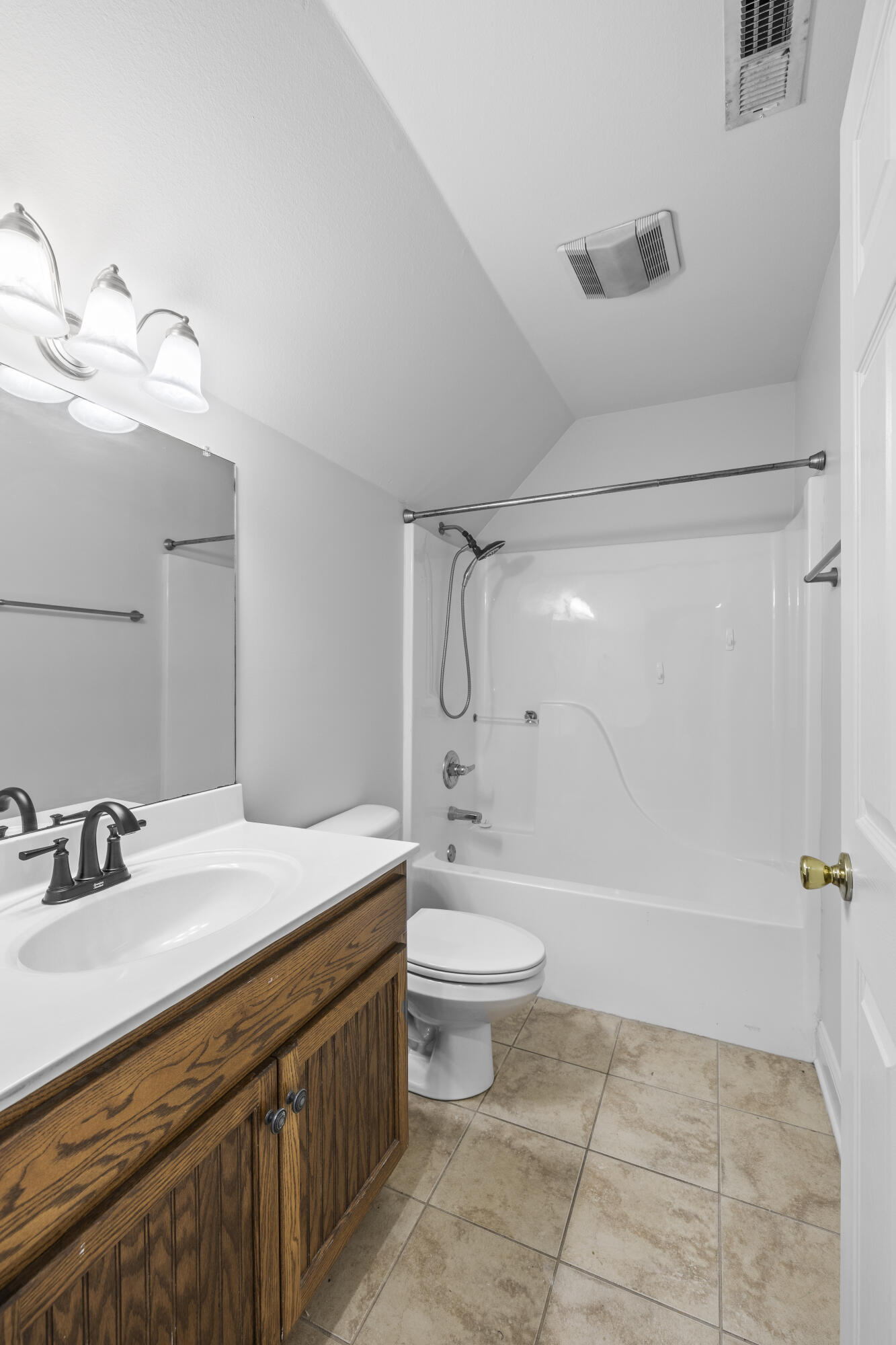 9108 Broad Leaf Lane