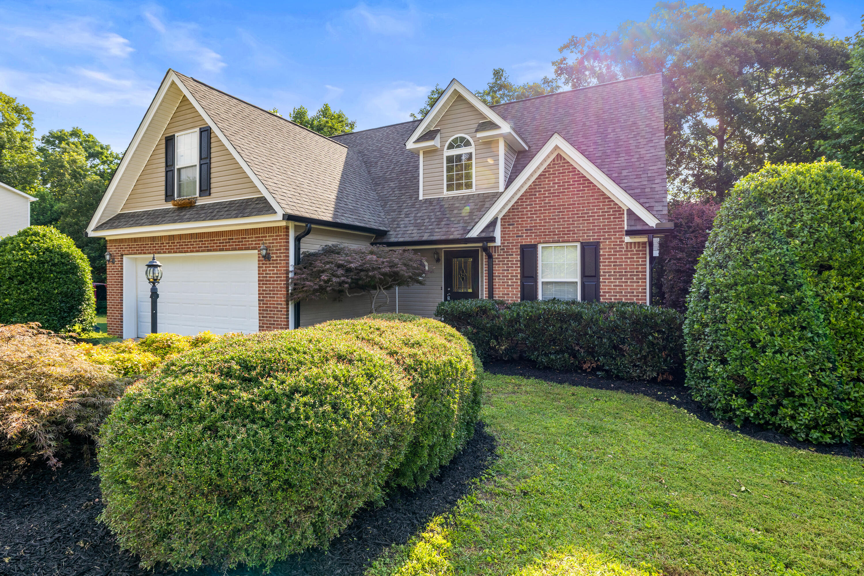 9108 Broad Leaf Lane