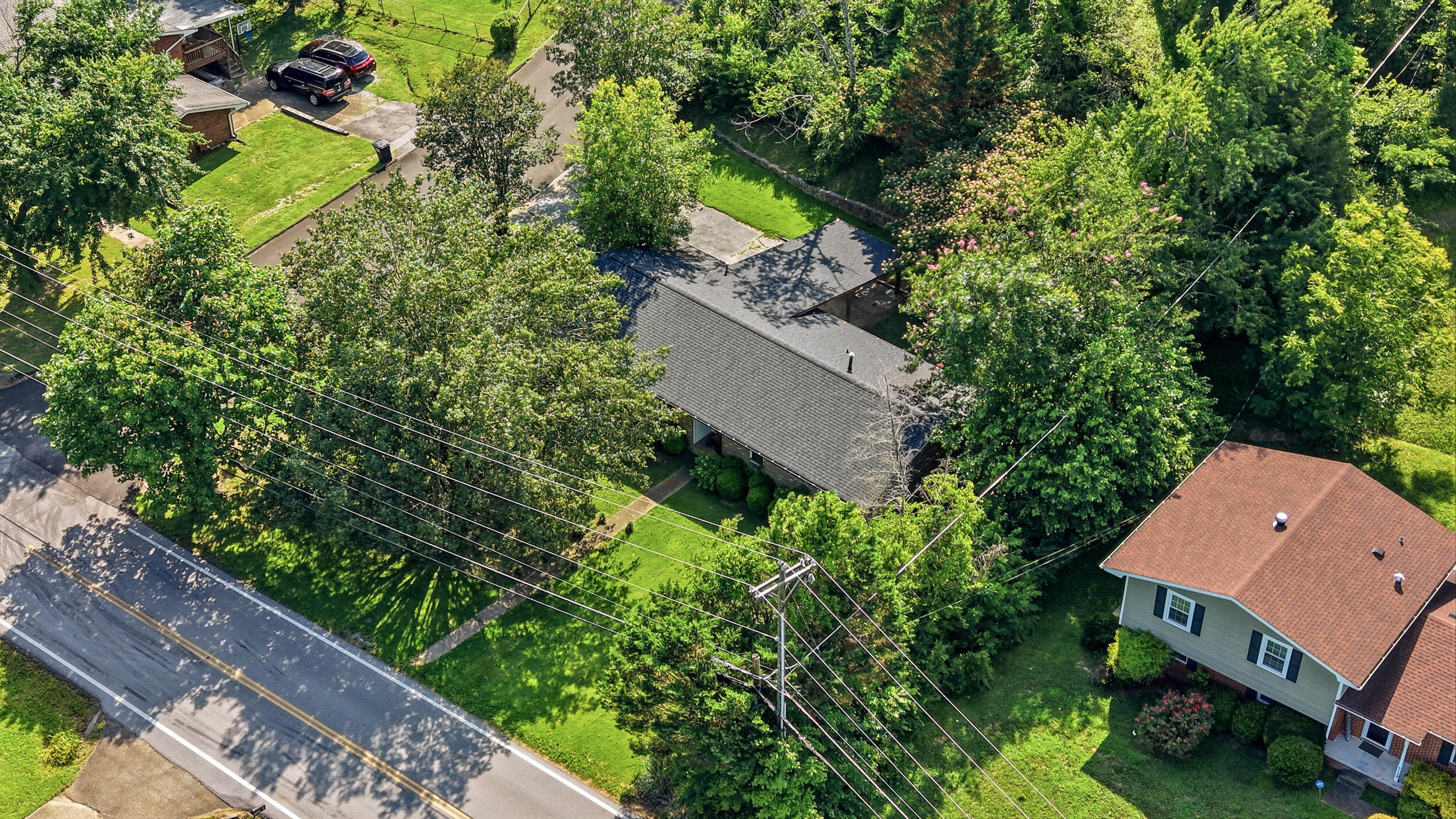 9121 N Hickory Valley Road