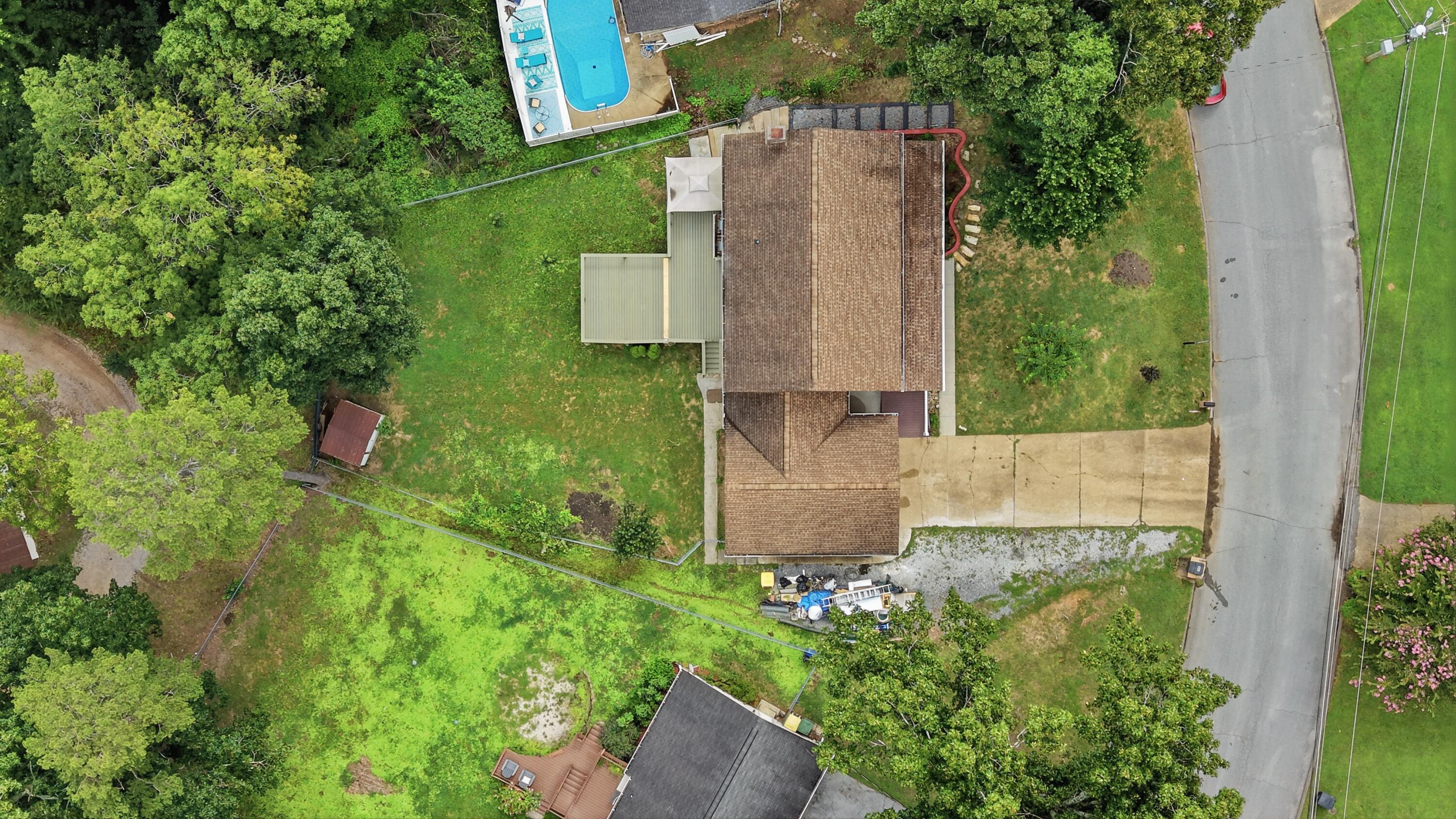 9515 Timberlog Drive